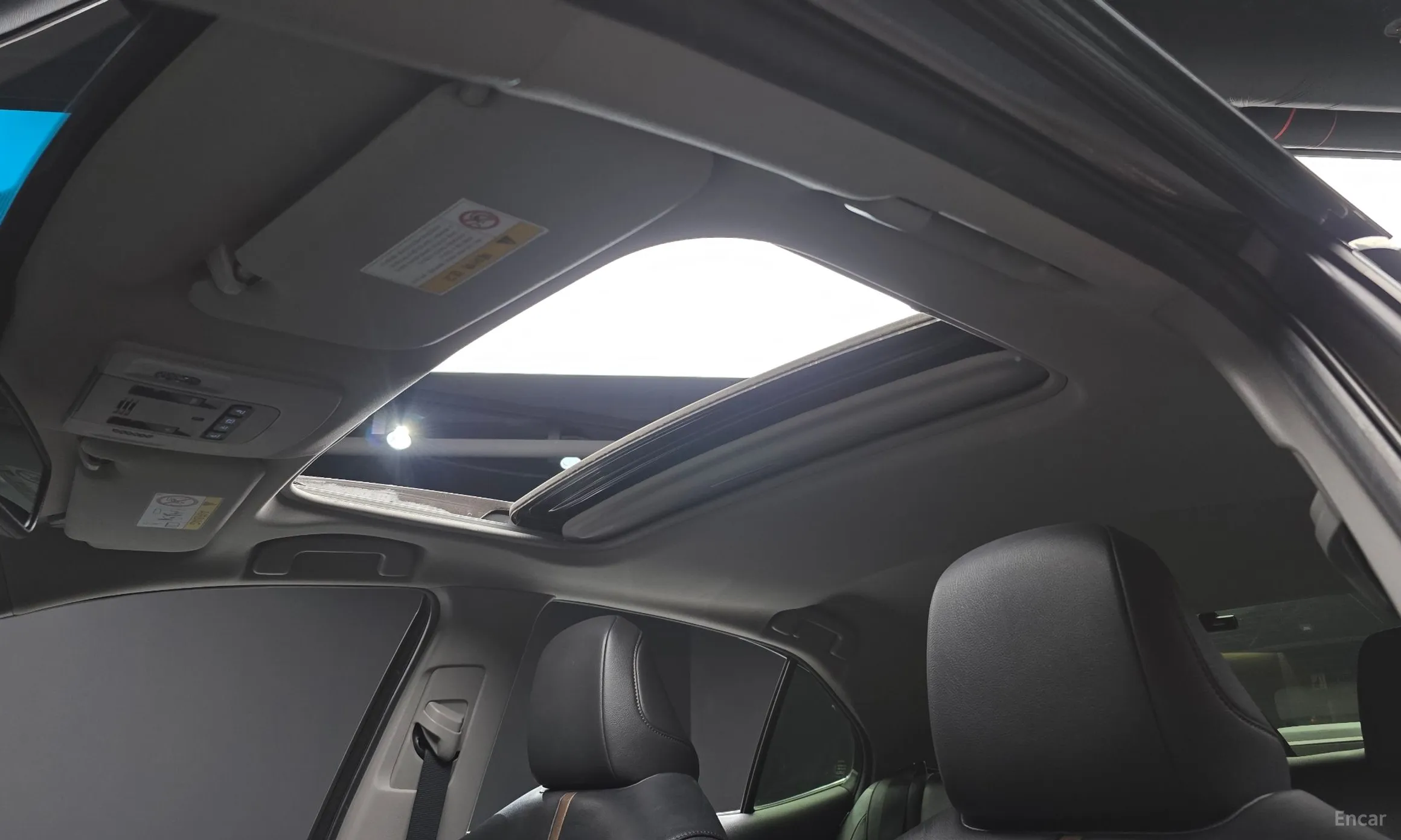 Toyota Camry (XV70) превью 15