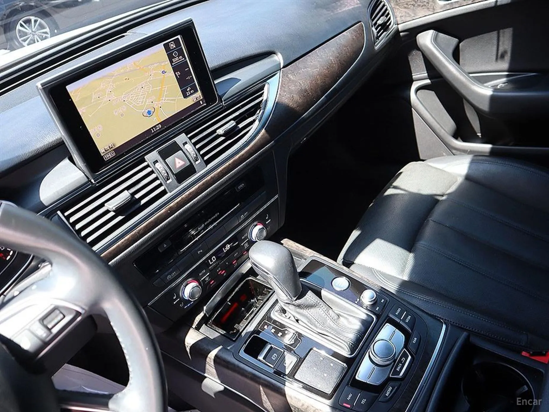 Audi New A6 превью 10