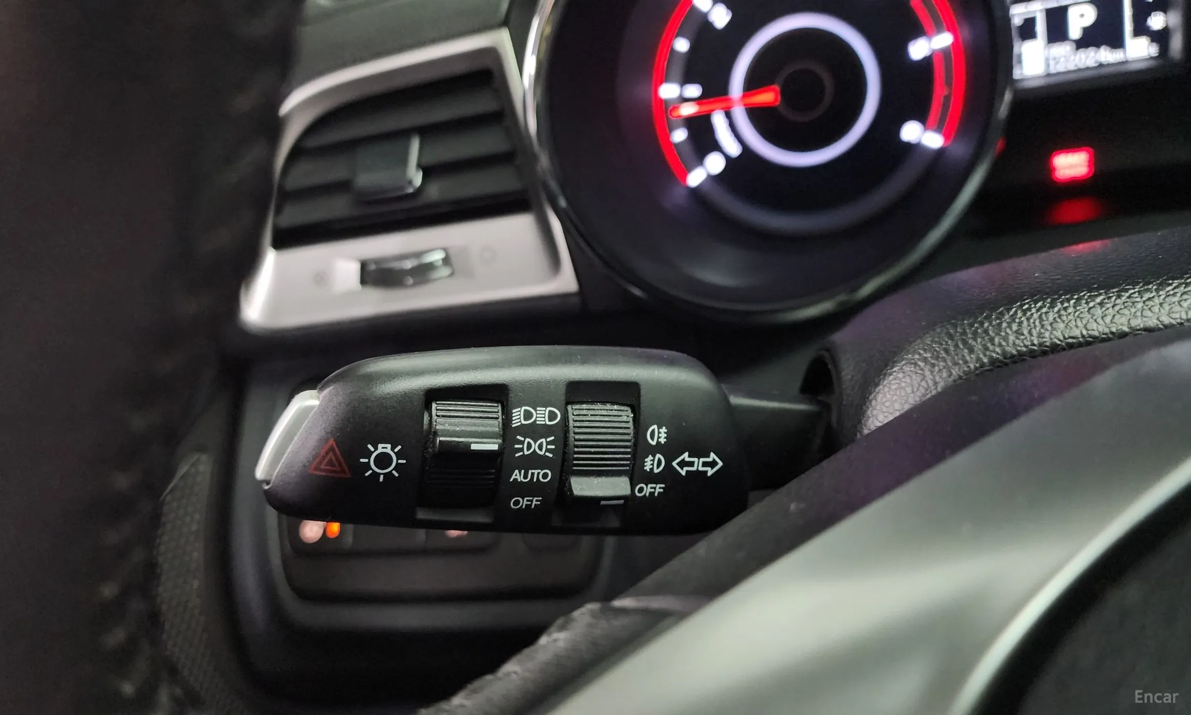KG Mobility (SsangYong) Tivoli, Lazio превью 20