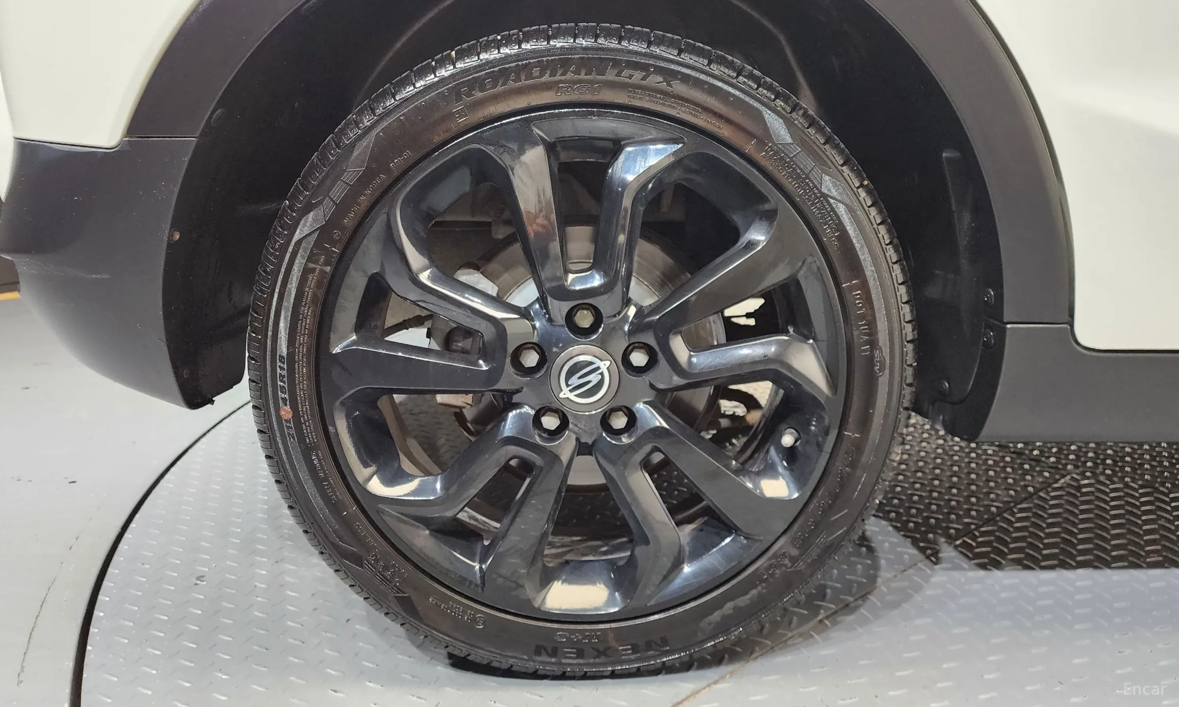 KG Mobility (SsangYong) Tivoli, Lazio превью 5