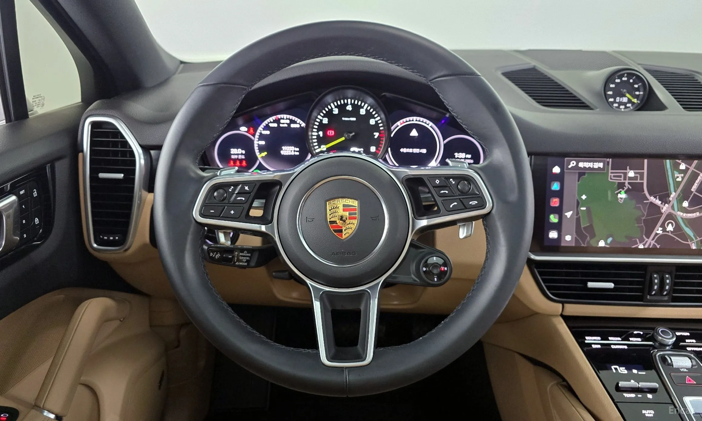 Porsche Cayenne (PO536) превью 13