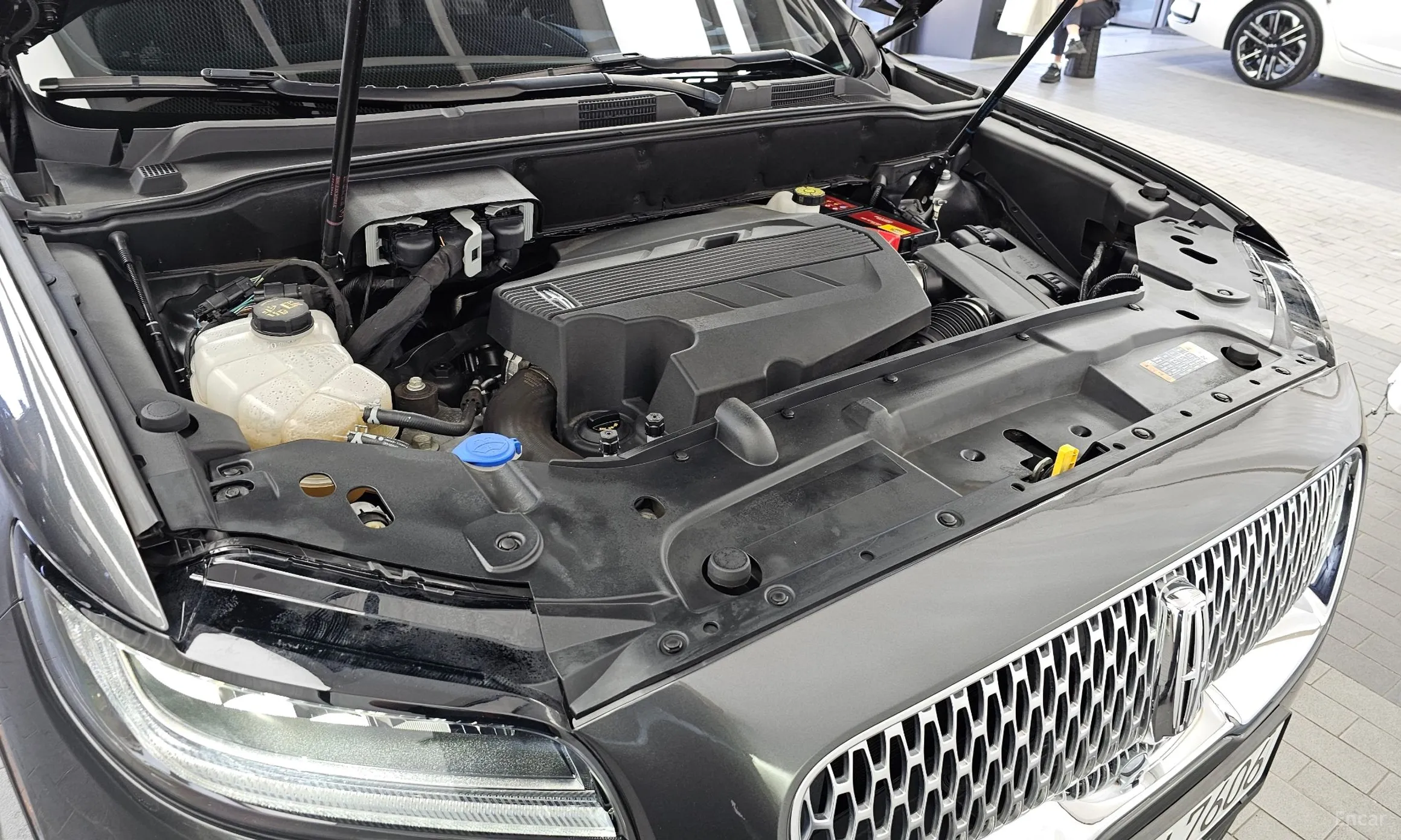 Lincoln Nautilus Gen 1 превью 6