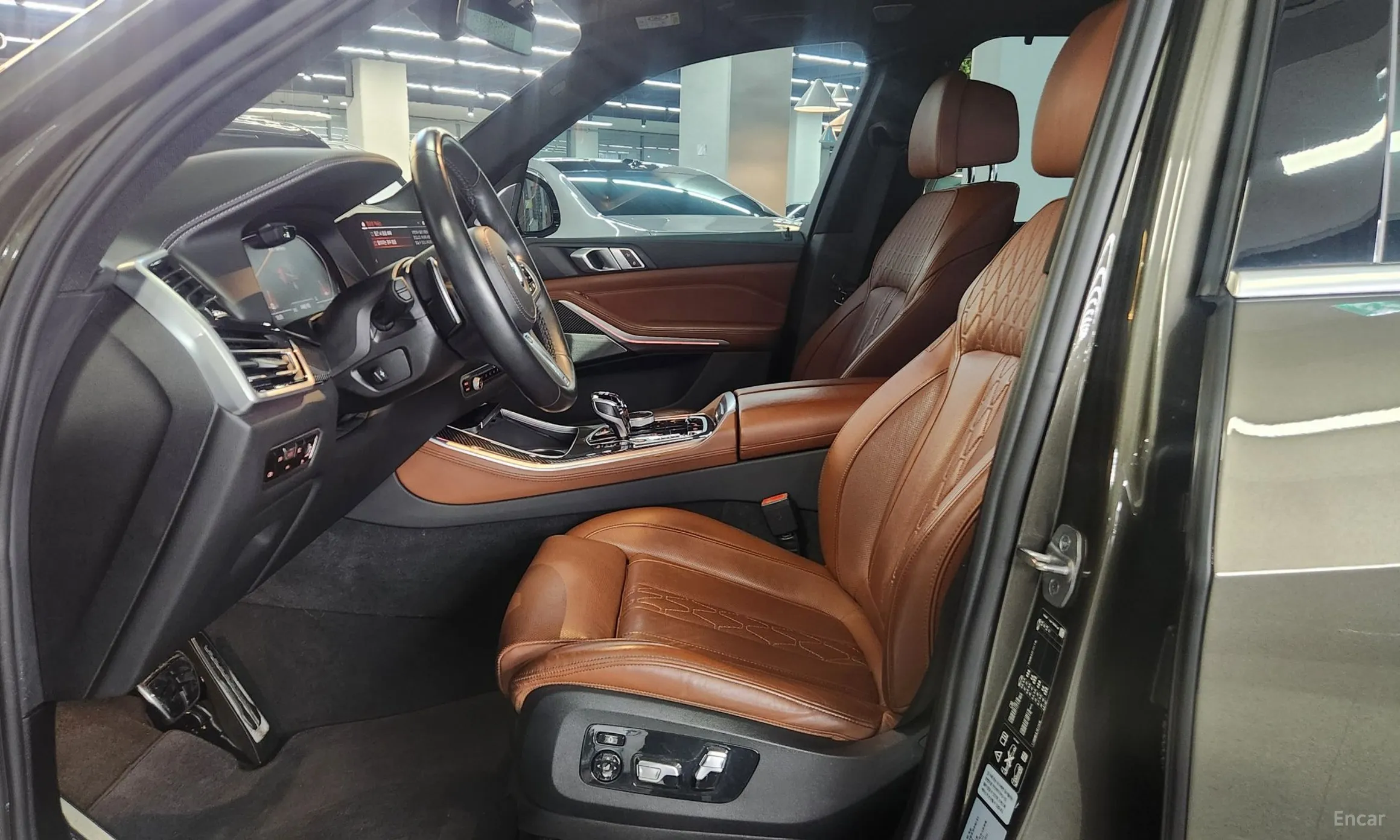 BMW X5 (G05) превью 11