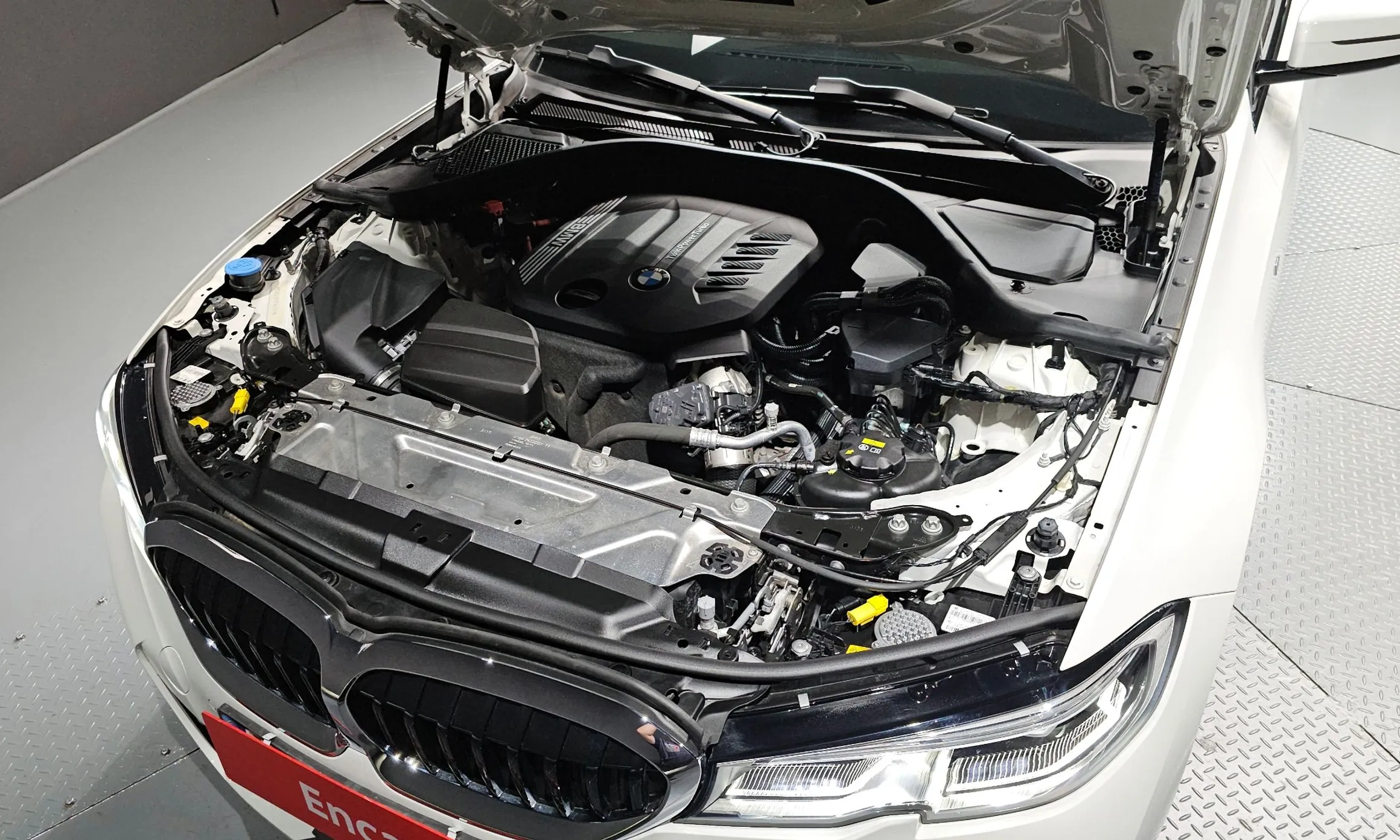 BMW 3 Series (G20) превью 6