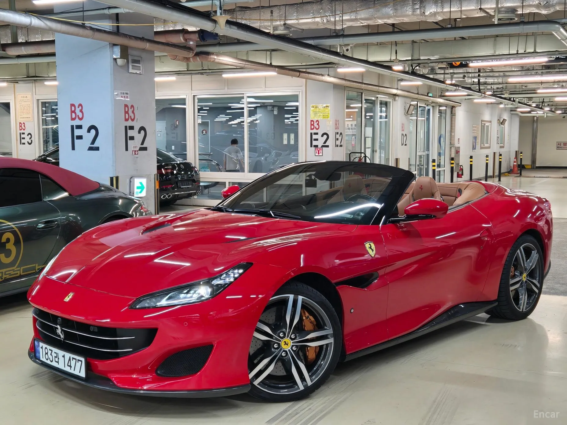 Ferrari Portofino превью 18