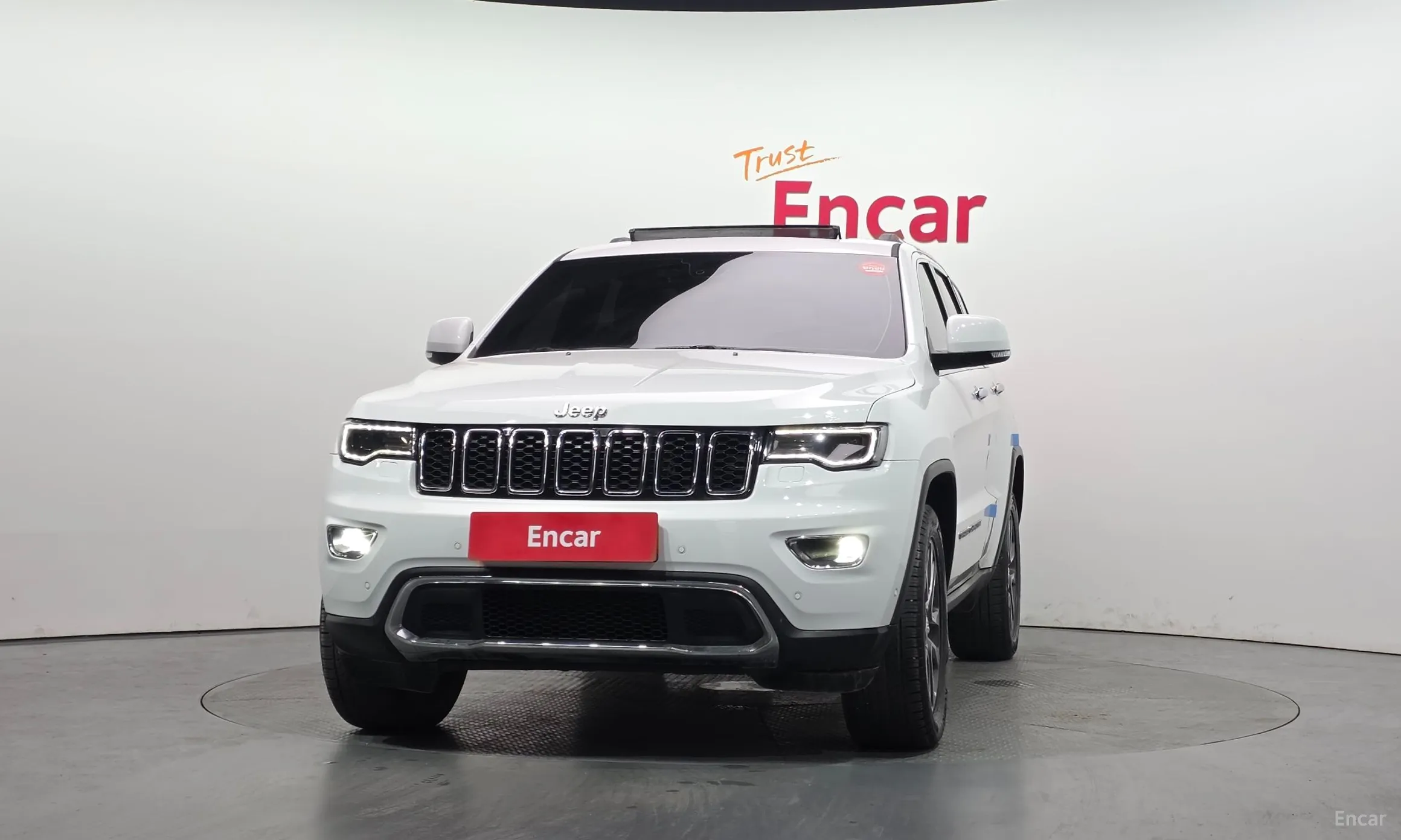 Jeep Grand Cherokee превью 3
