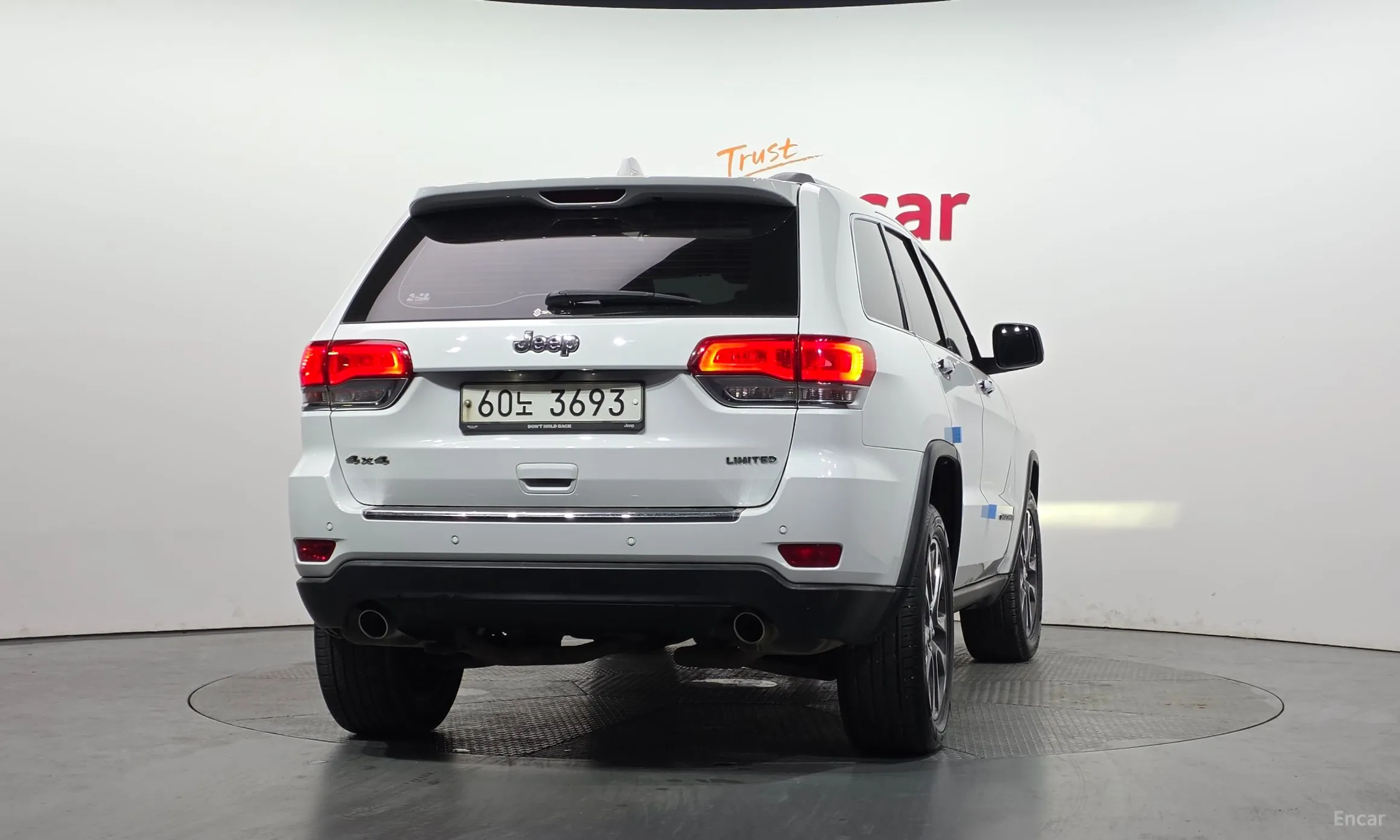 Jeep Grand Cherokee превью 4