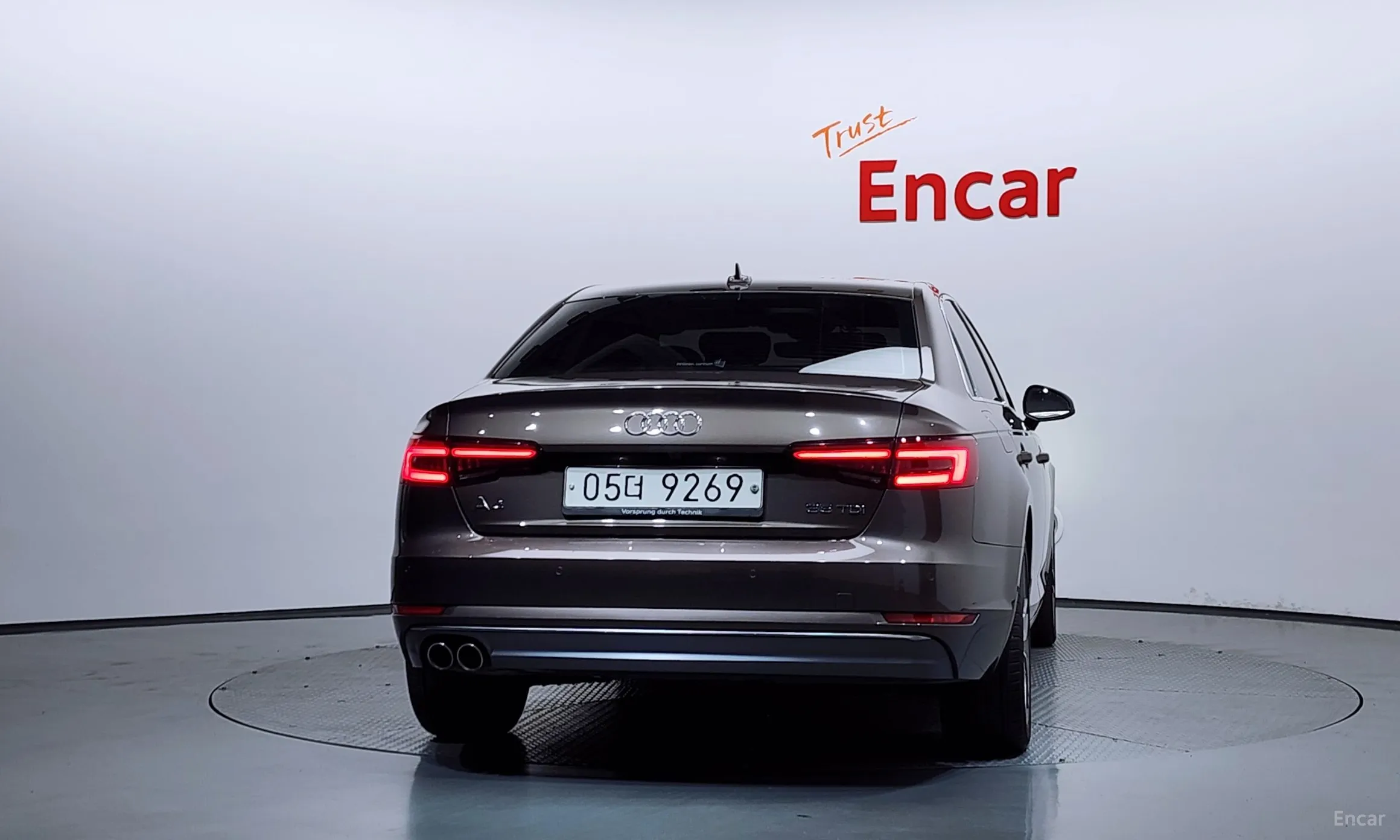 Audi A4 (B9) превью 4