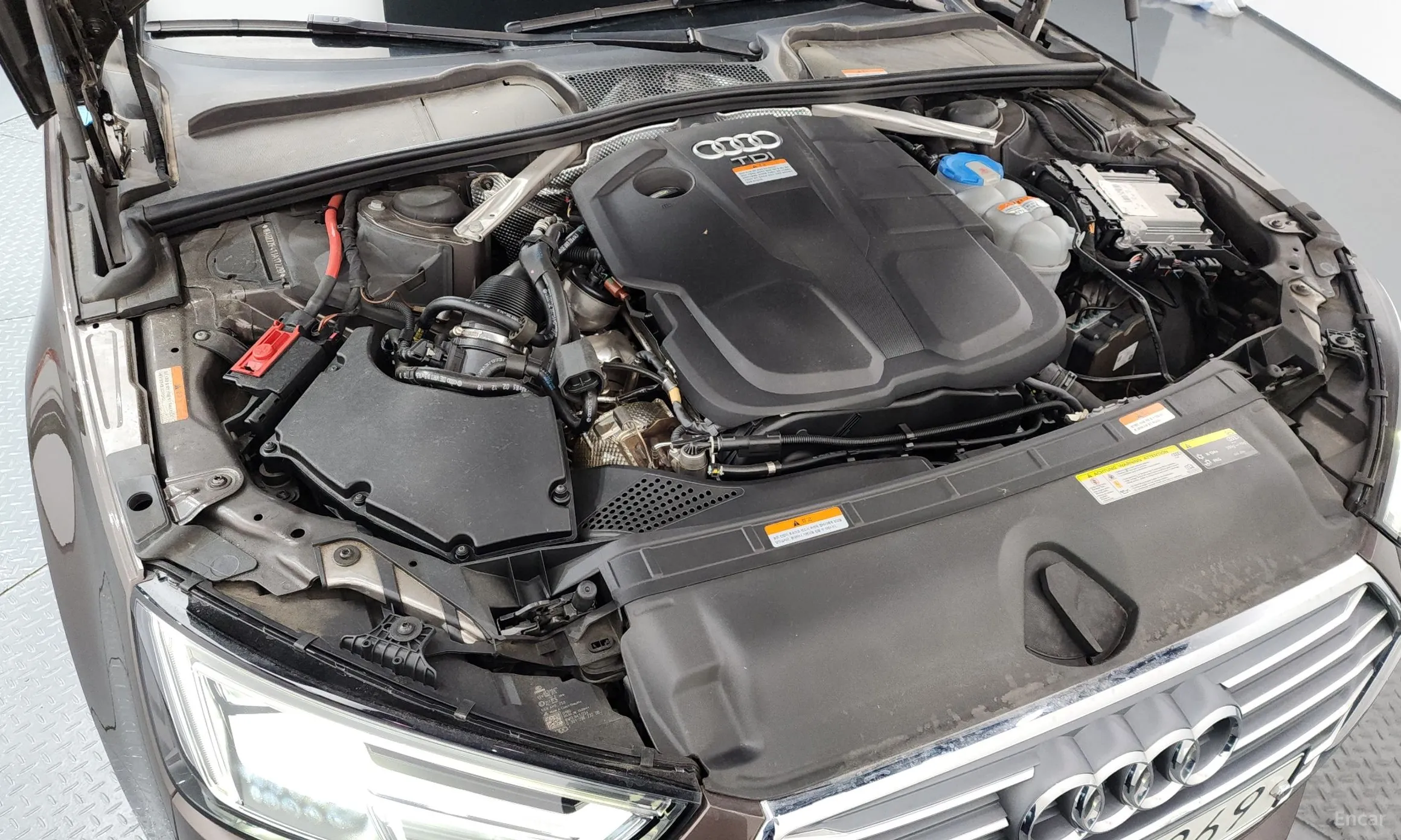 Audi A4 (B9) превью 6