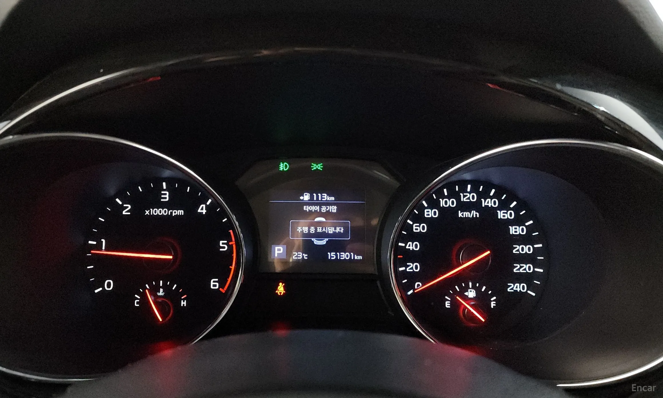 Kia Carnival превью 8
