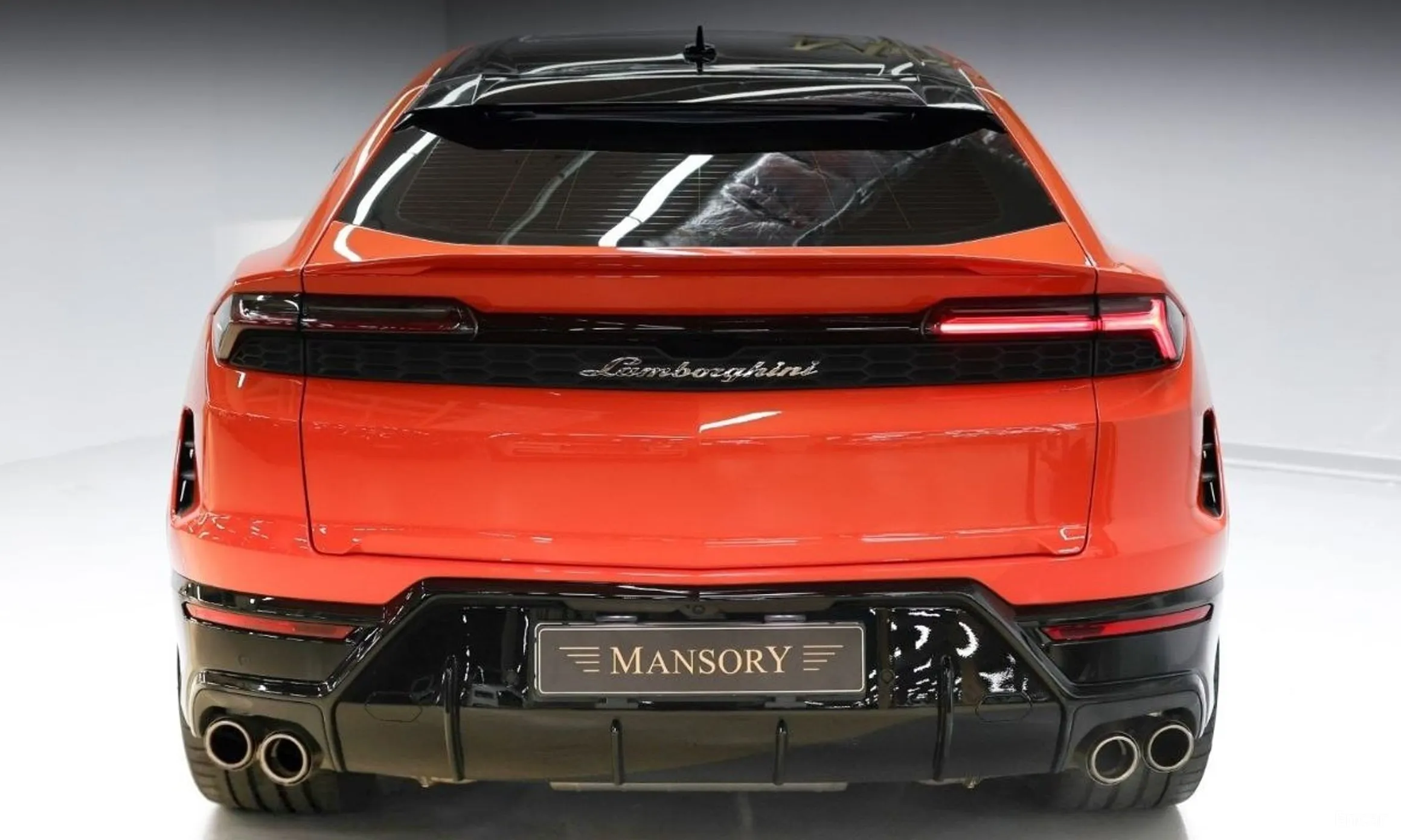 Lamborghini Urus превью 4