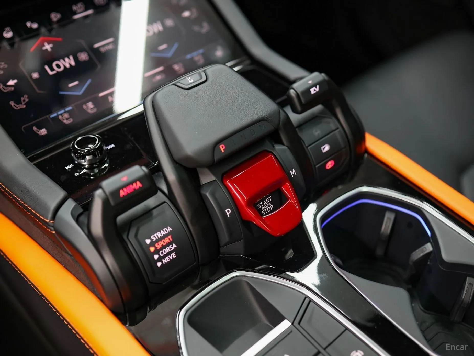 Lamborghini Urus превью 9
