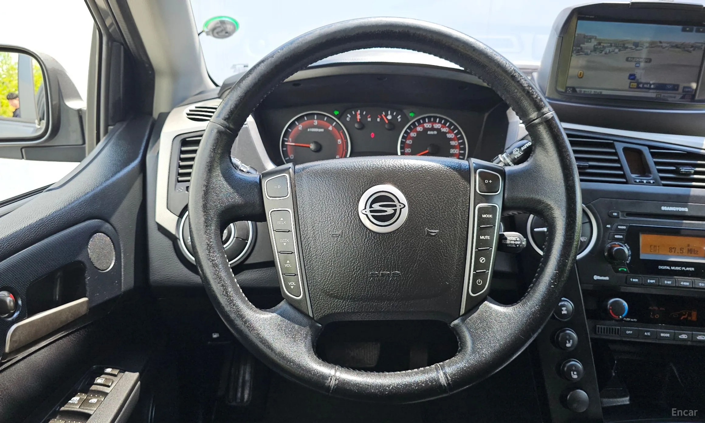KG Mobility (SsangYong) Korando Sports превью 12