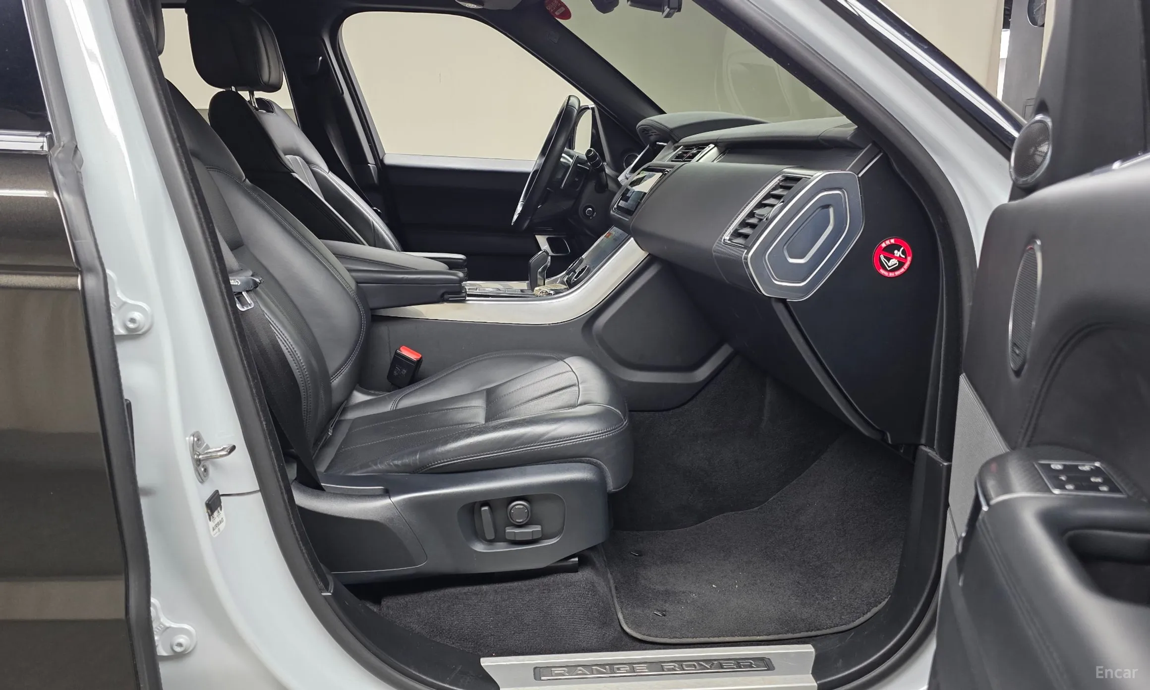 Land Rover Range Rover Sport 2nd Generation превью 11