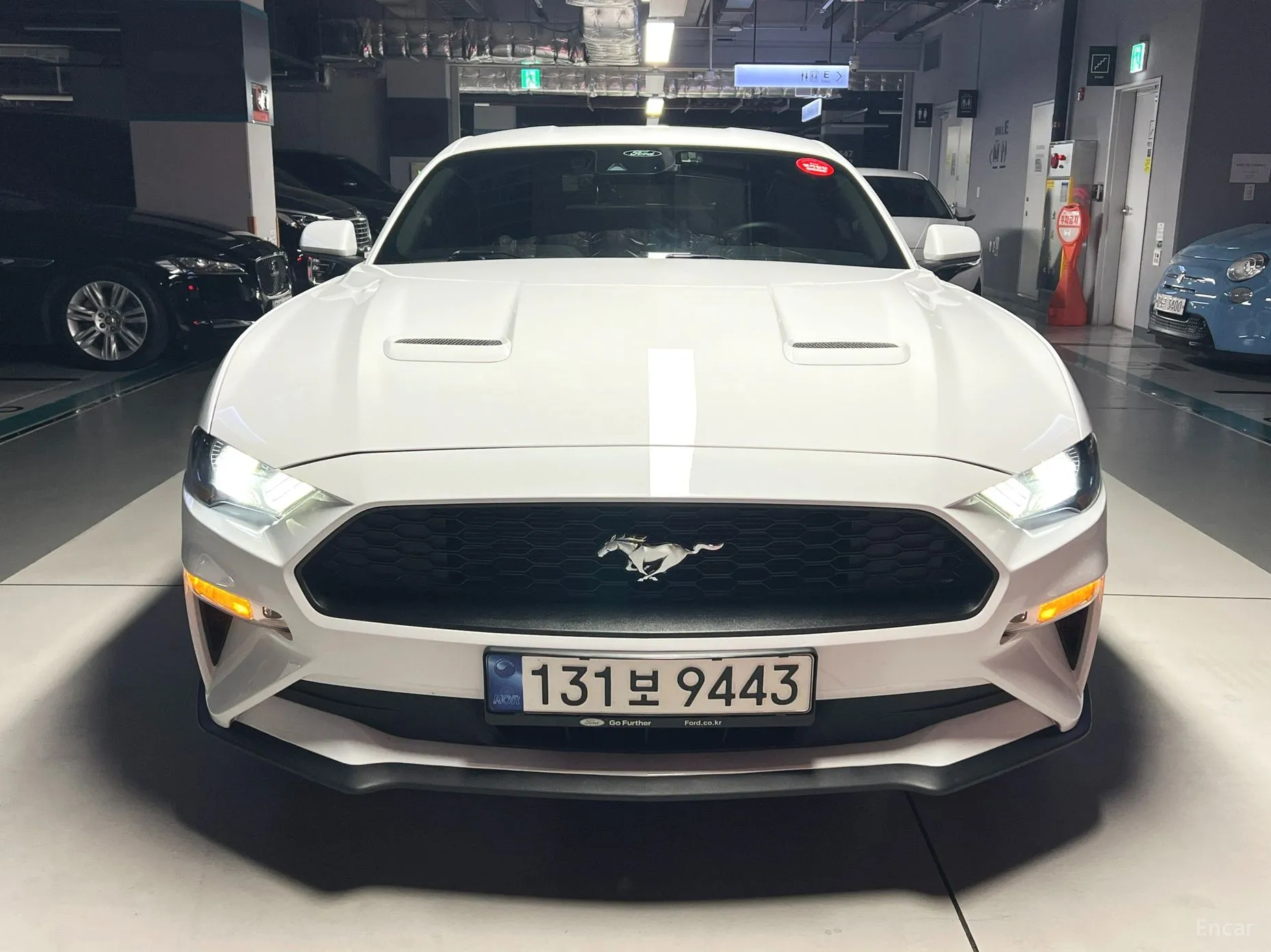 Ford Mustang превью 3