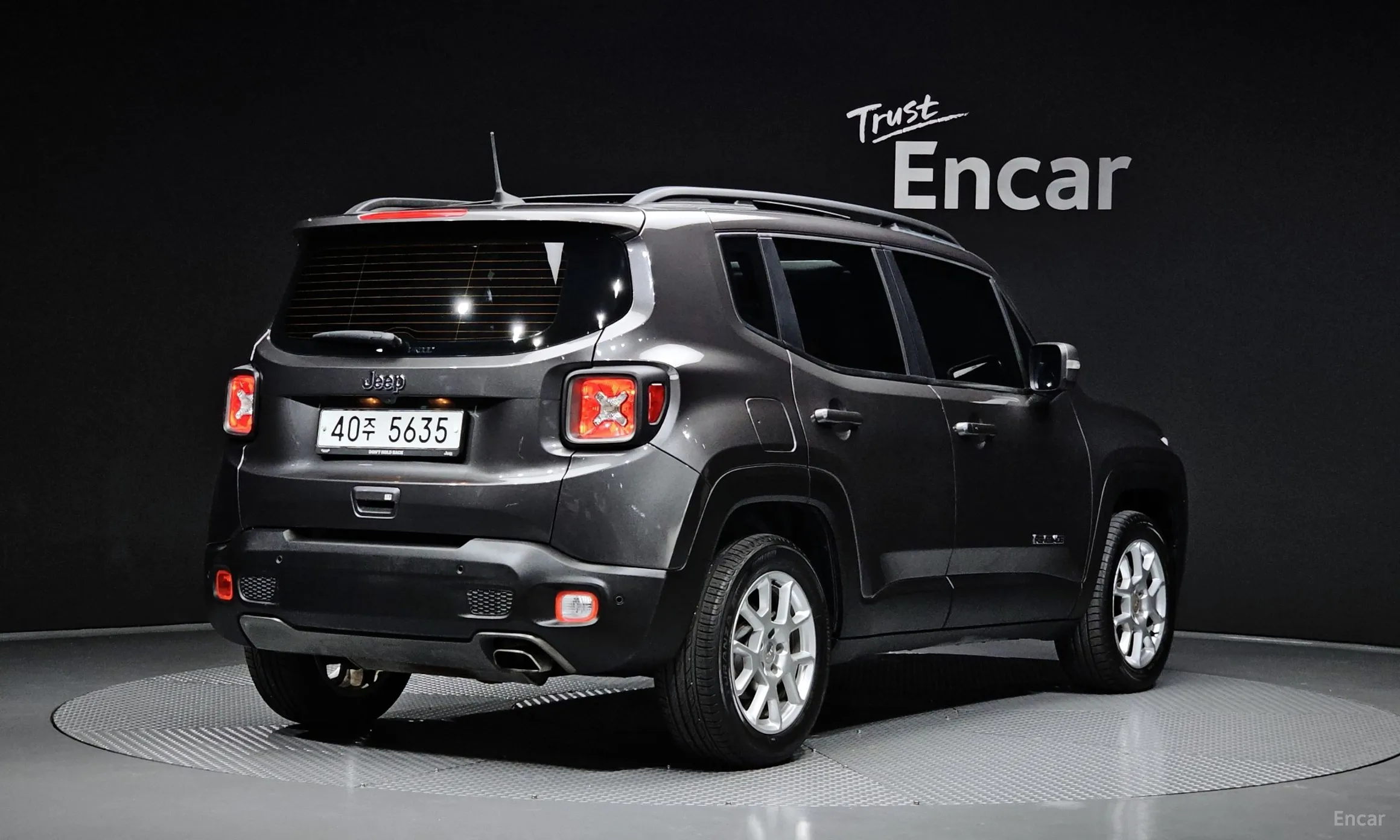 Jeep Renegade превью 2