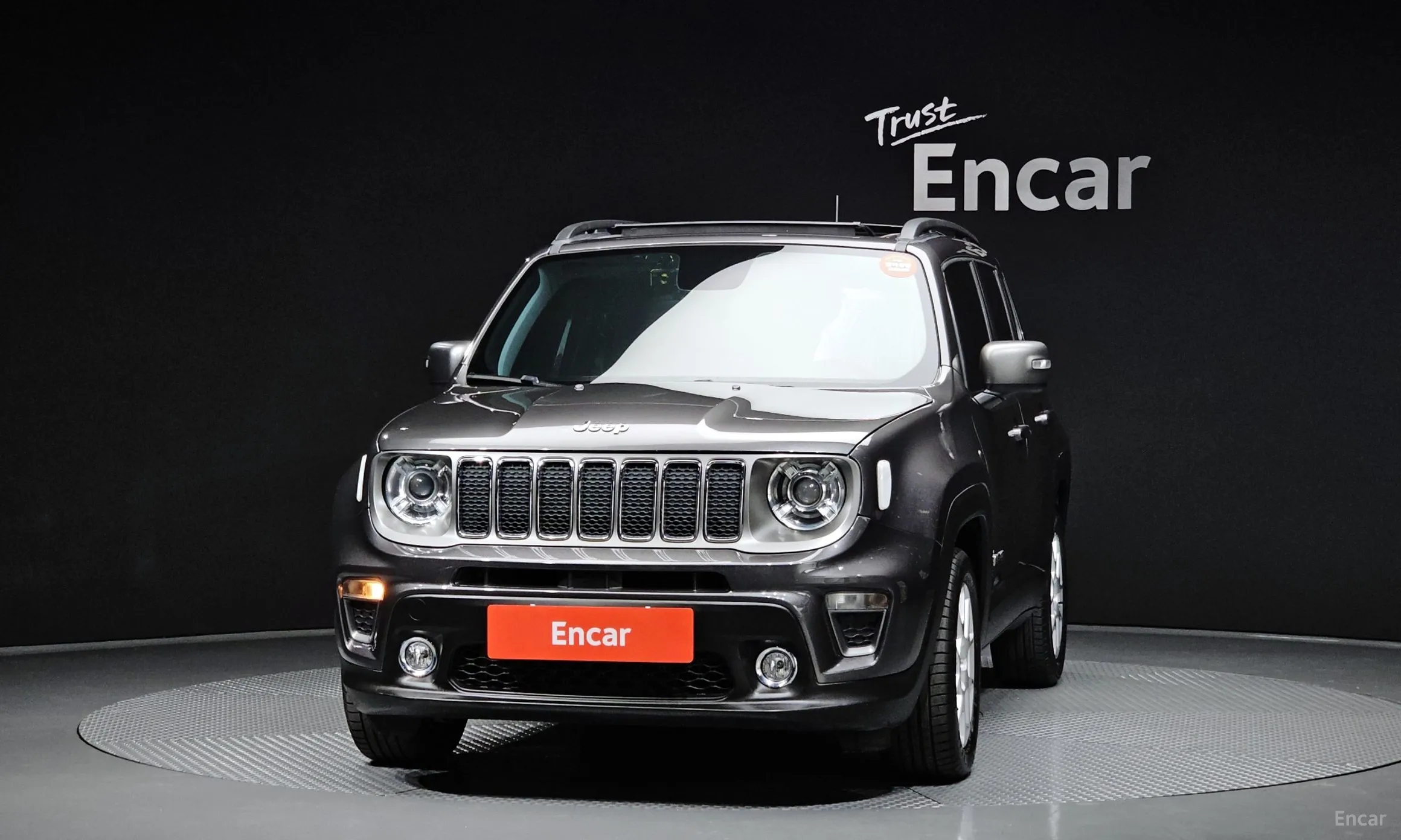 Jeep Renegade превью 3