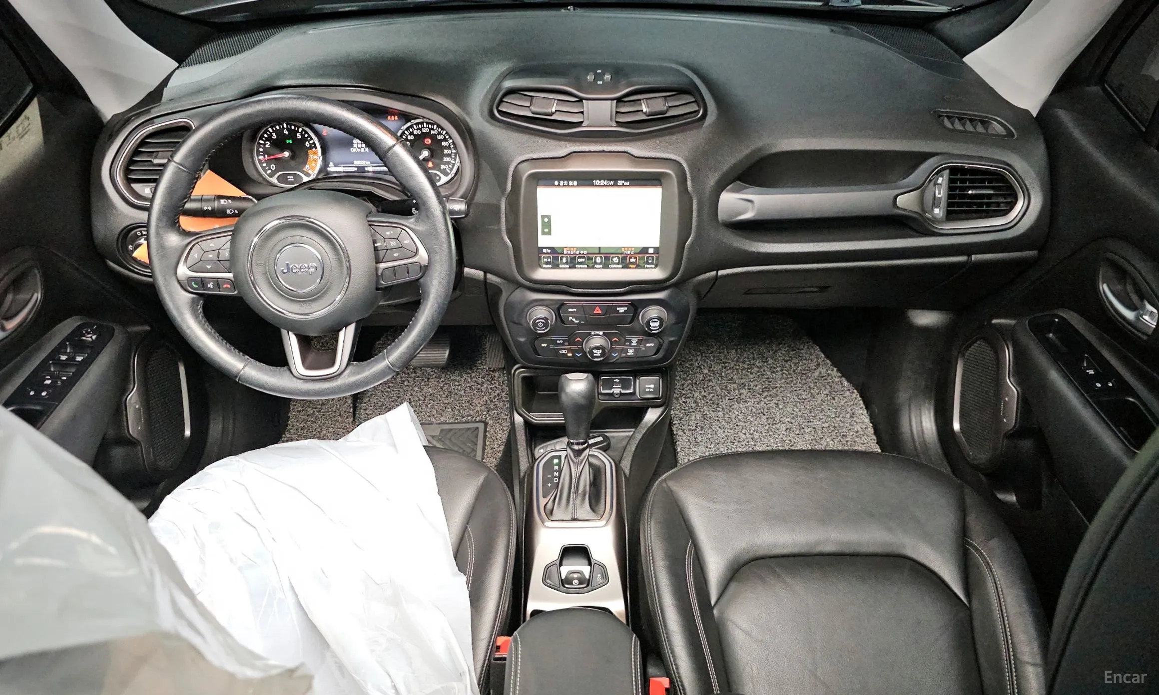 Jeep Renegade превью 7