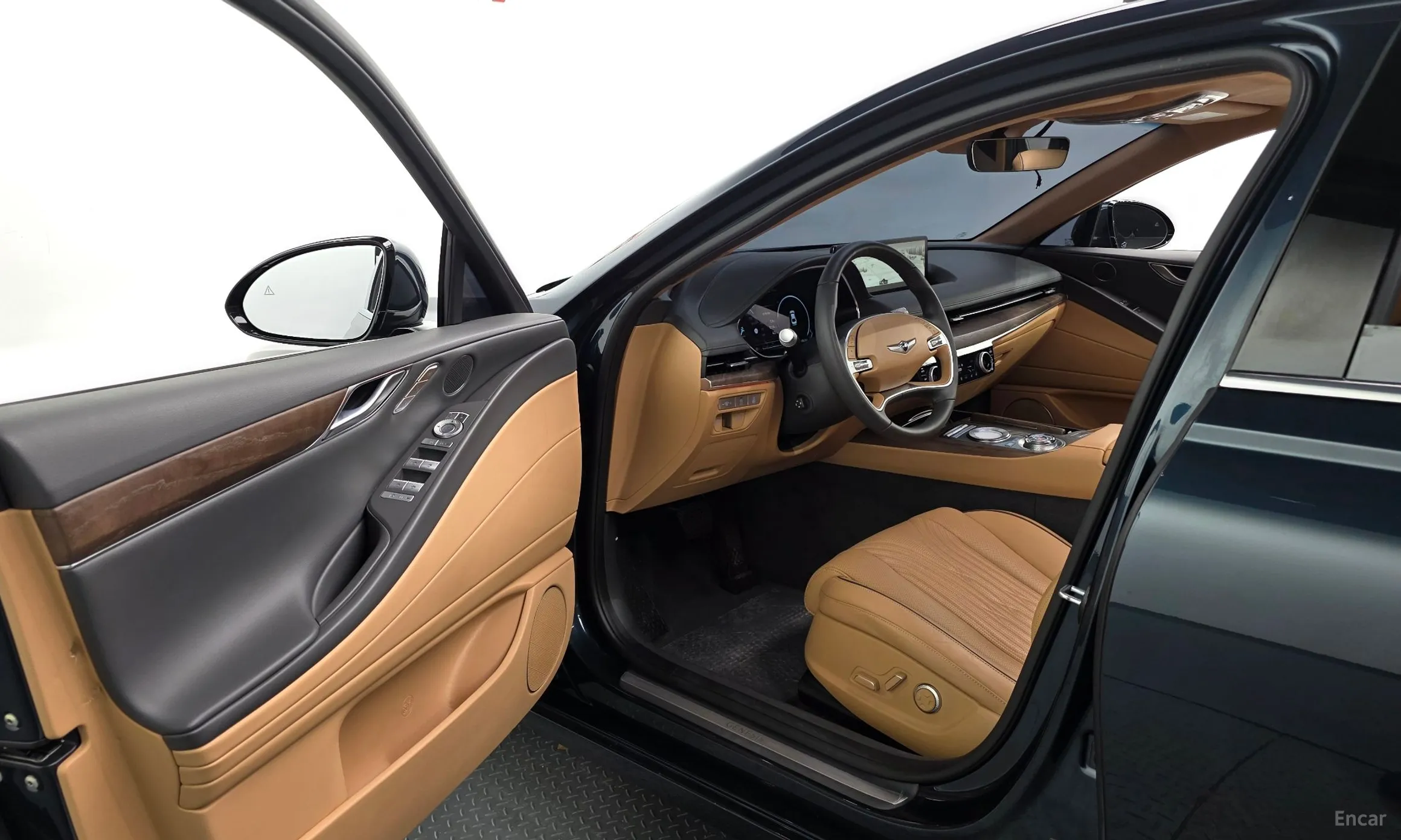Genesis G80 (RG3) превью 10