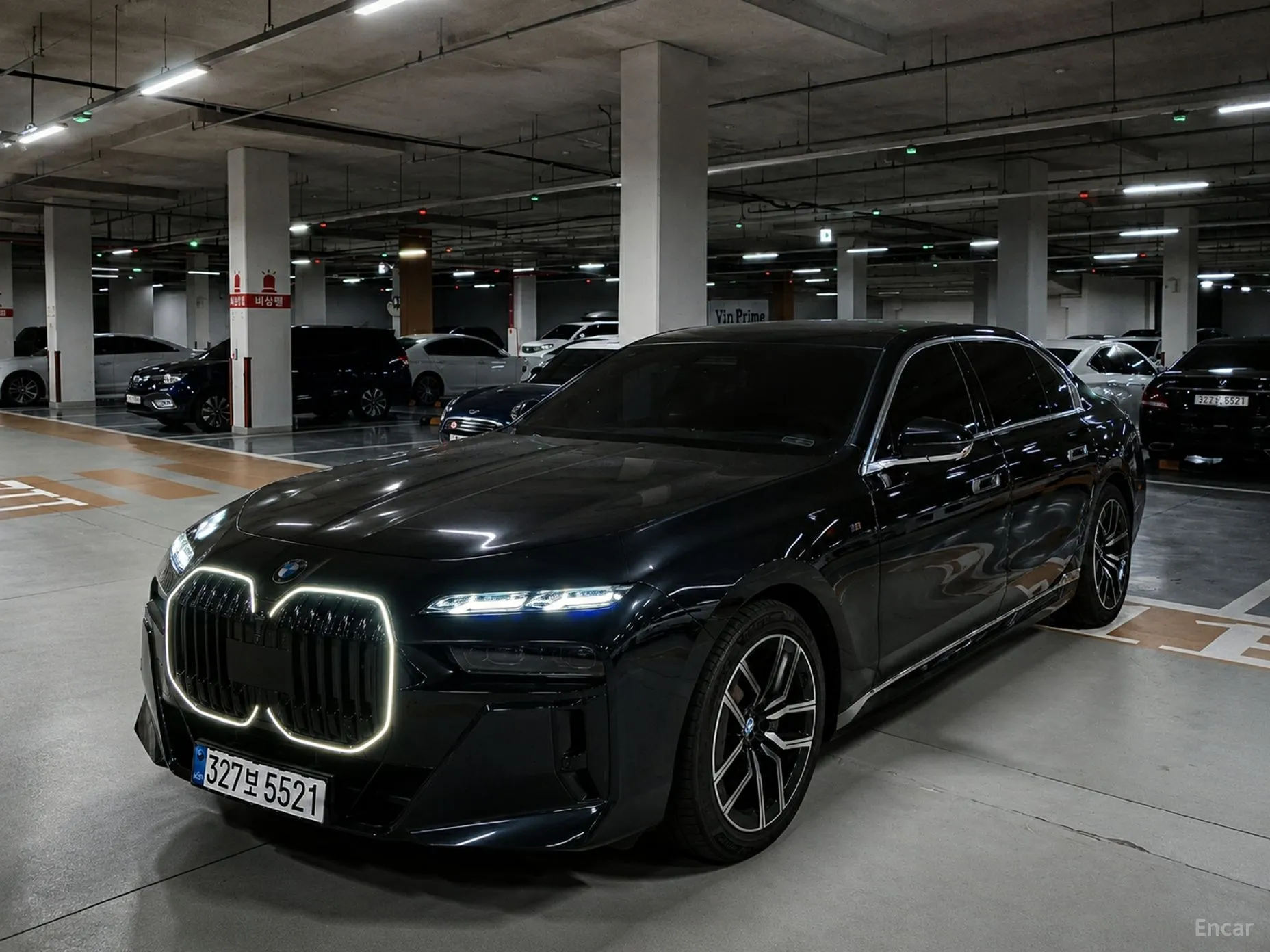 BMW 7 Series (G70)