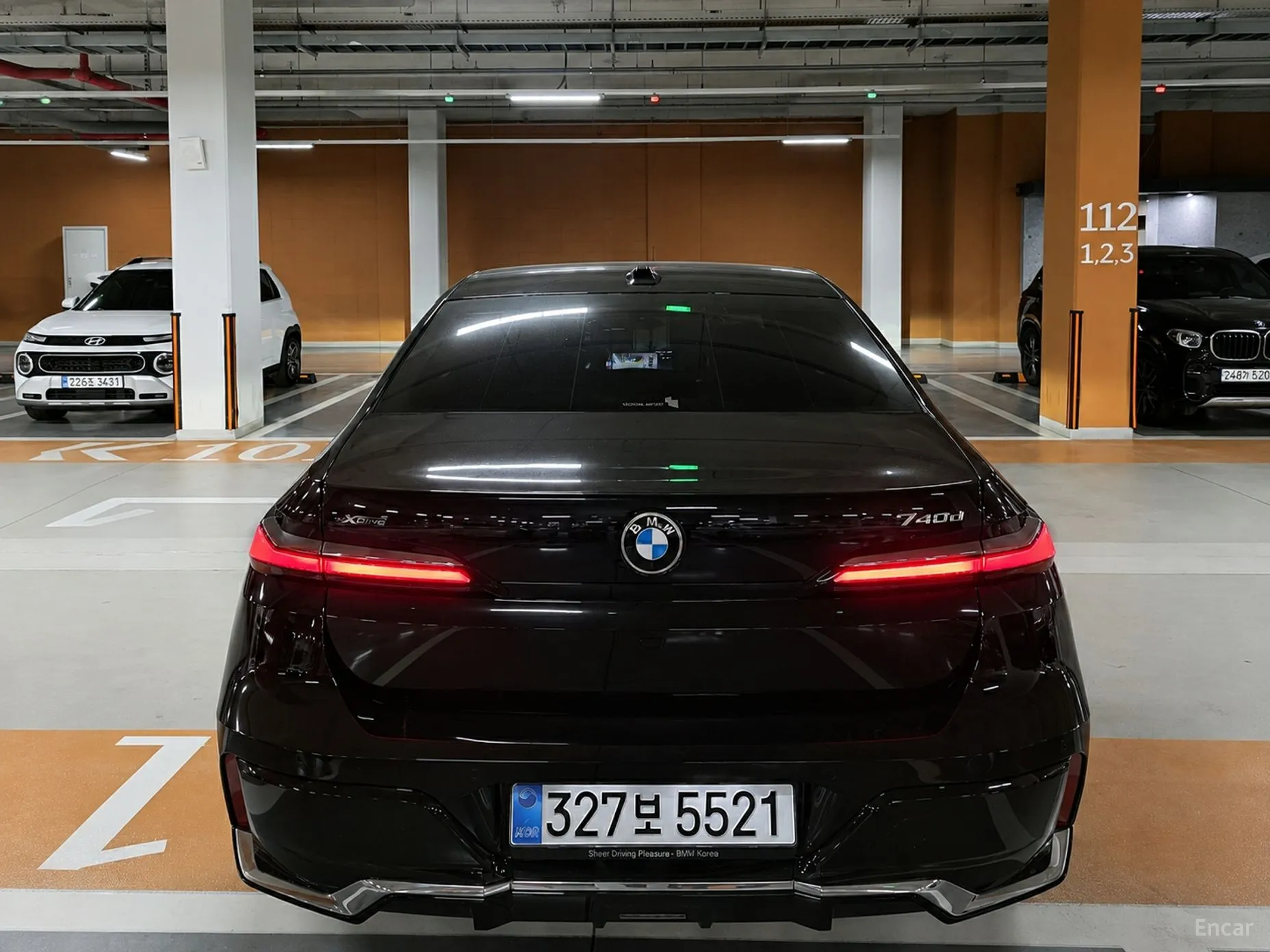 BMW 7 Series (G70) превью 4