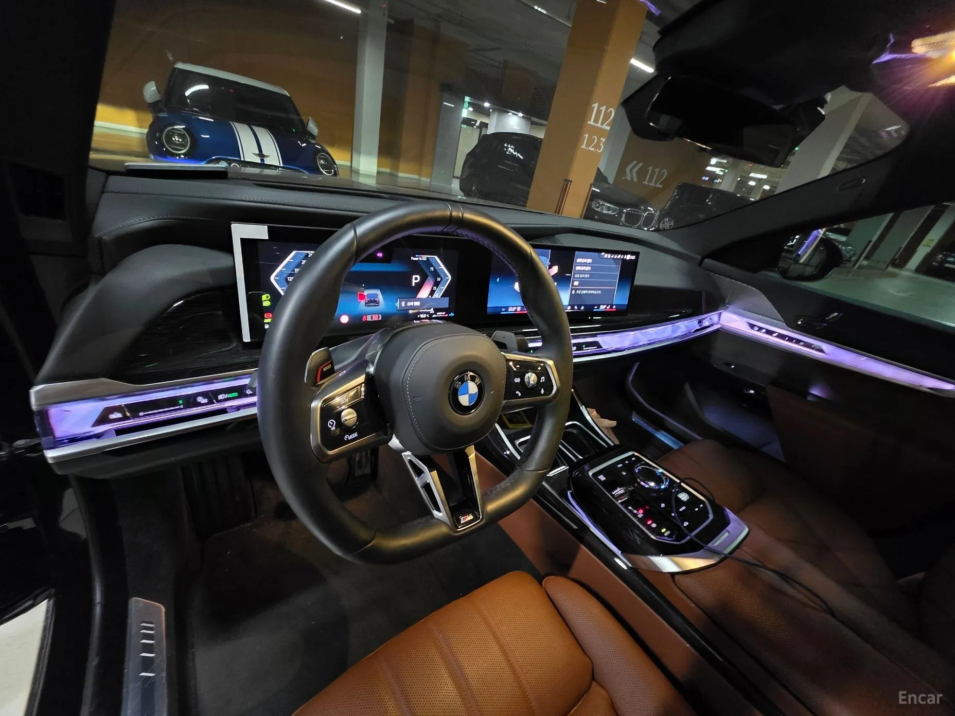 BMW 7 Series (G70) превью 6