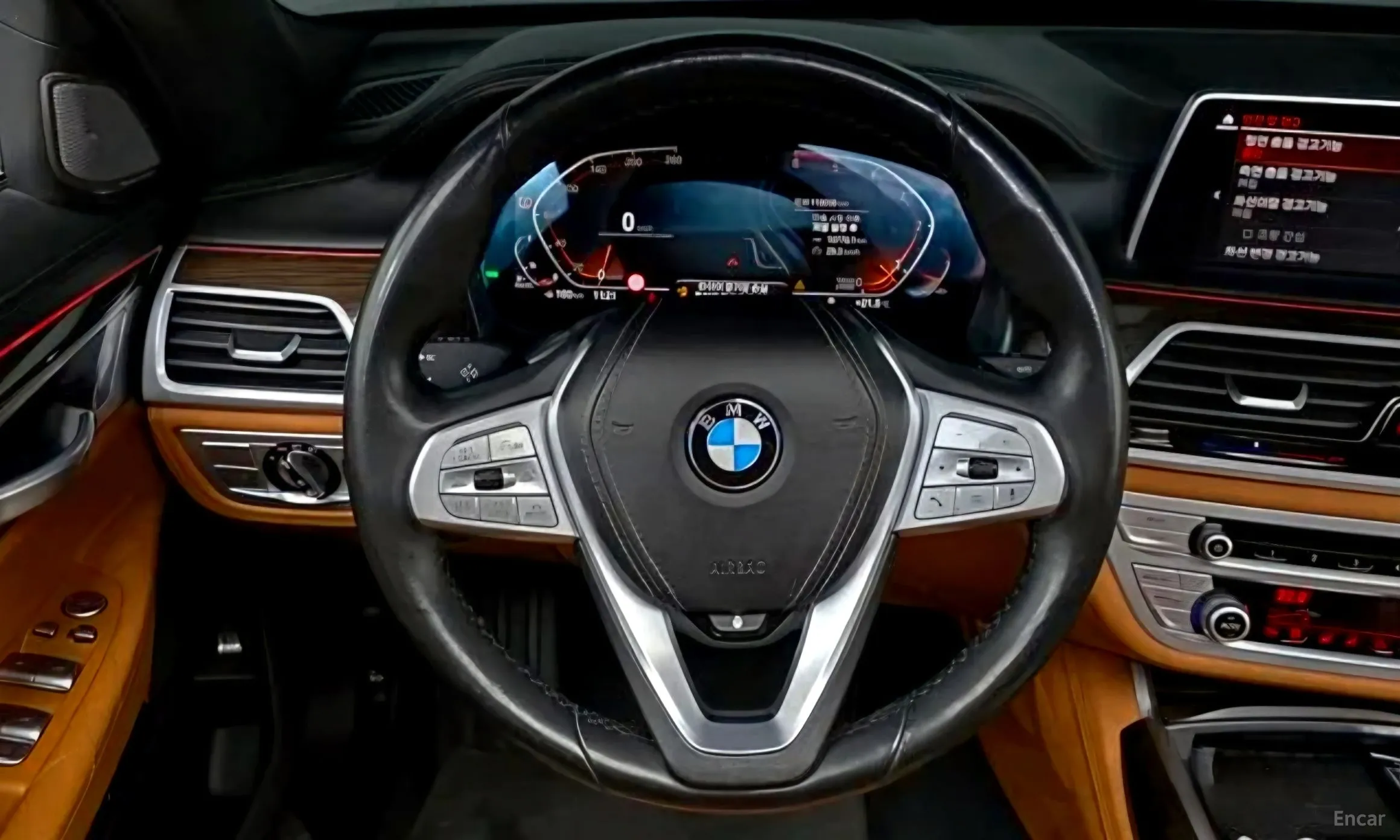 BMW 7 Series (G11) превью 14