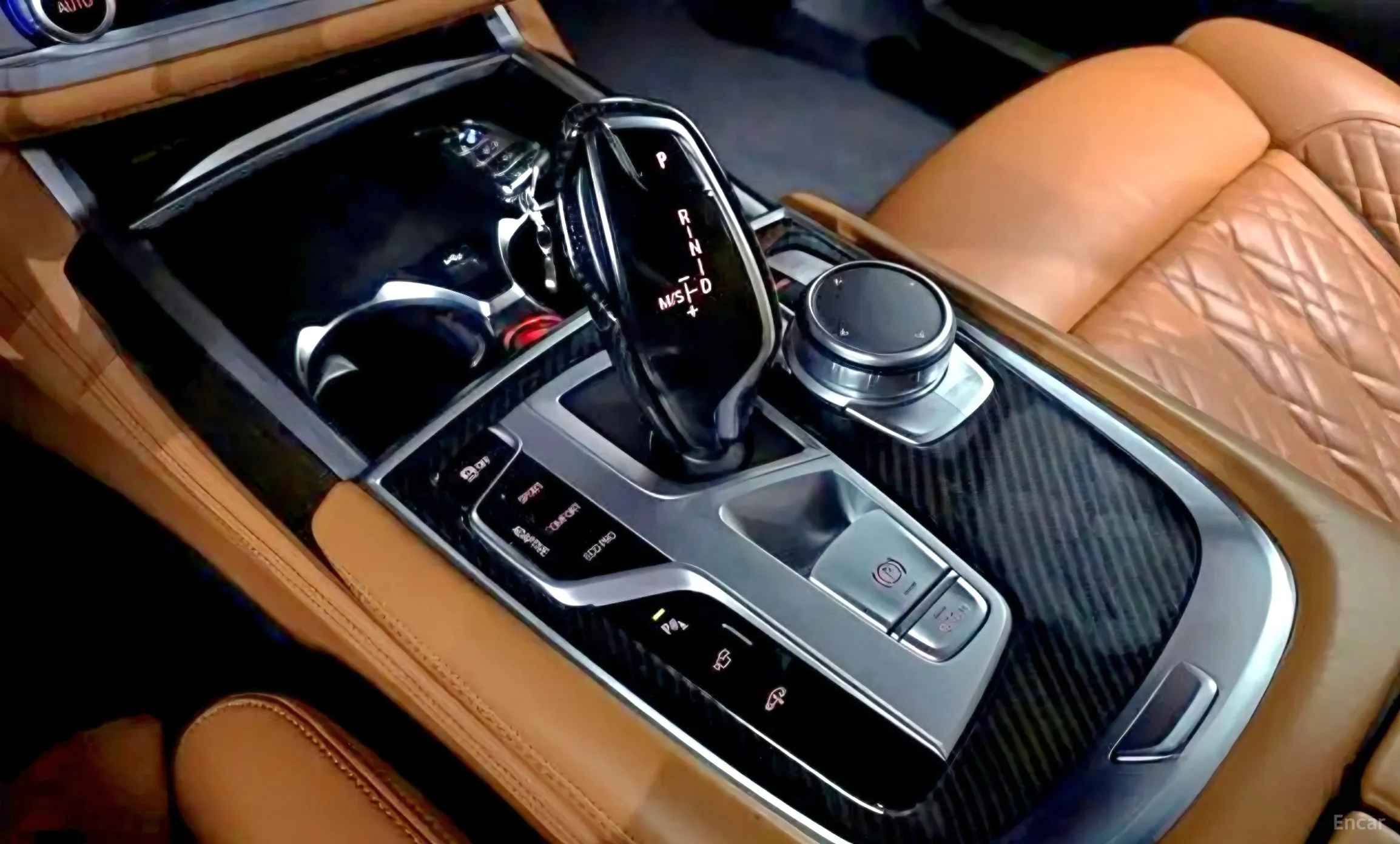 BMW 7 Series (G11) превью 9