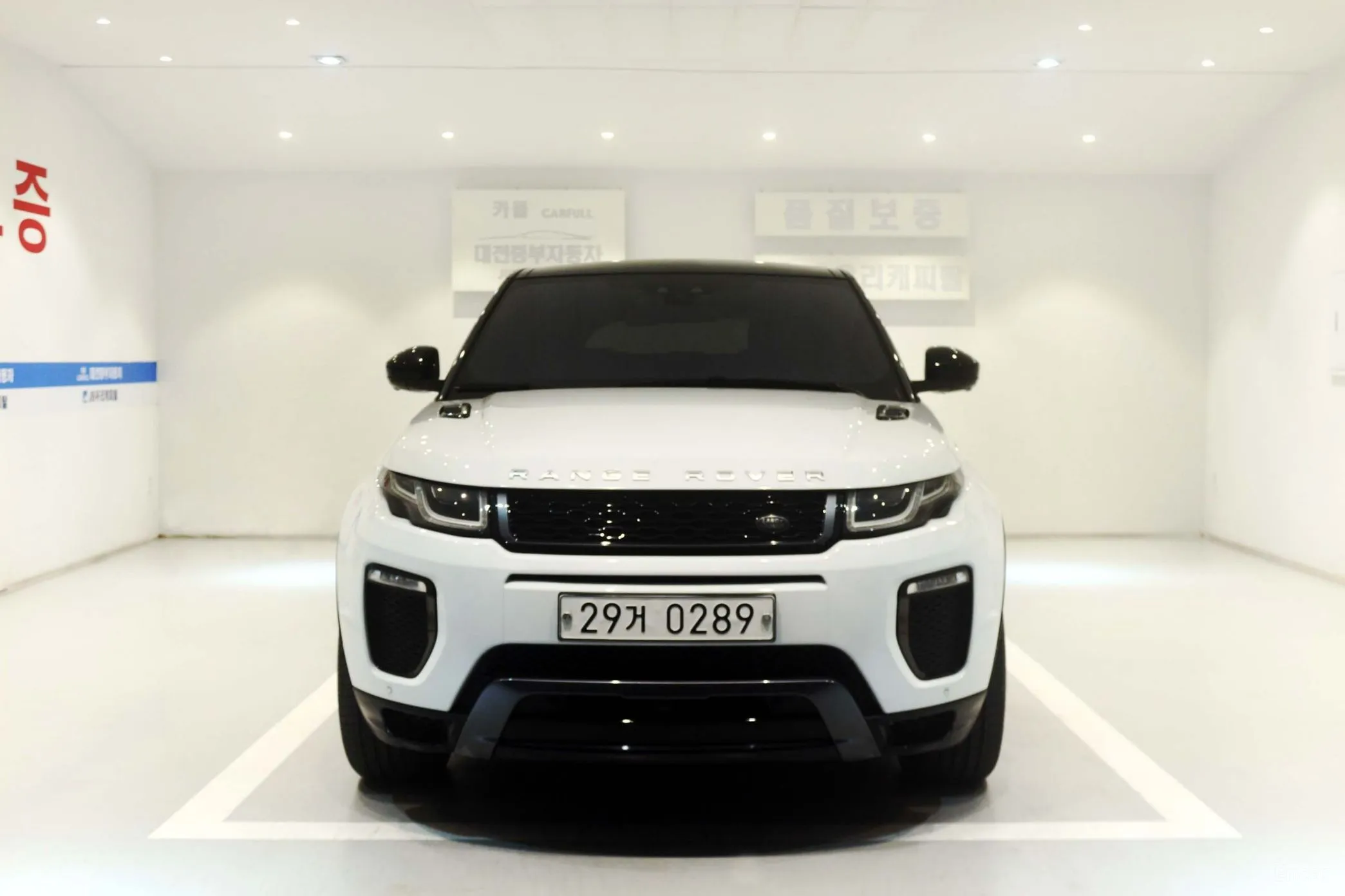 Land Rover Range Rover Evoque превью 3