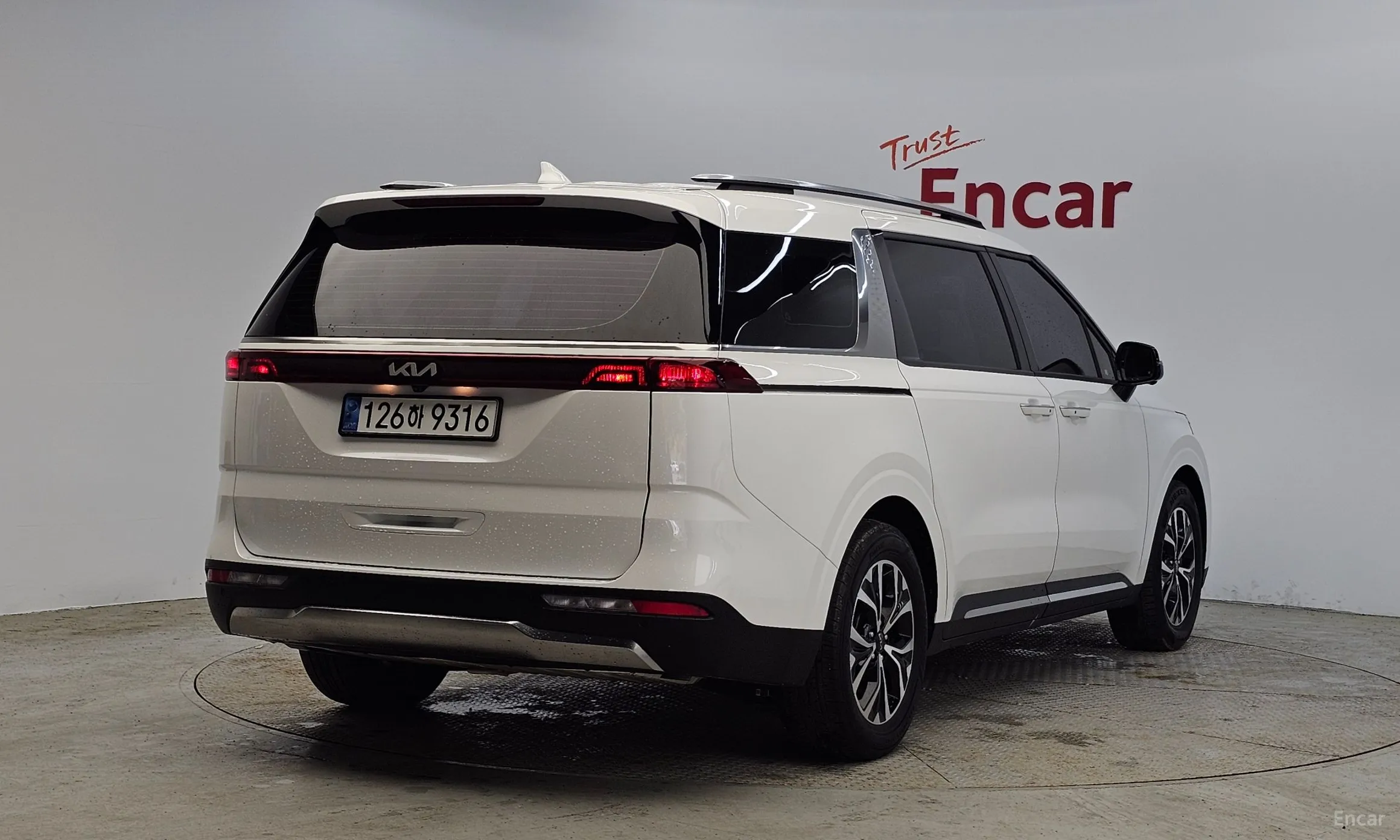 Kia Carnival Gen 4