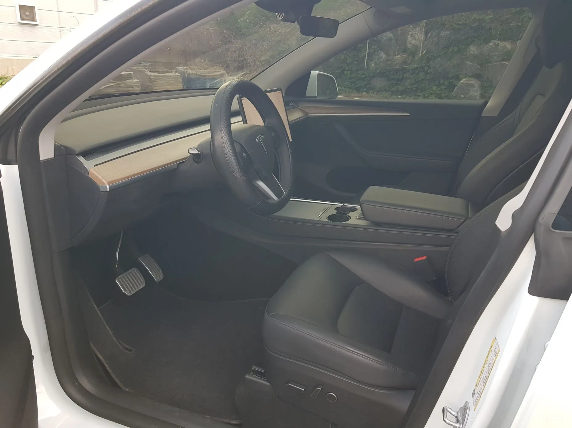 Tesla Model Y превью 10