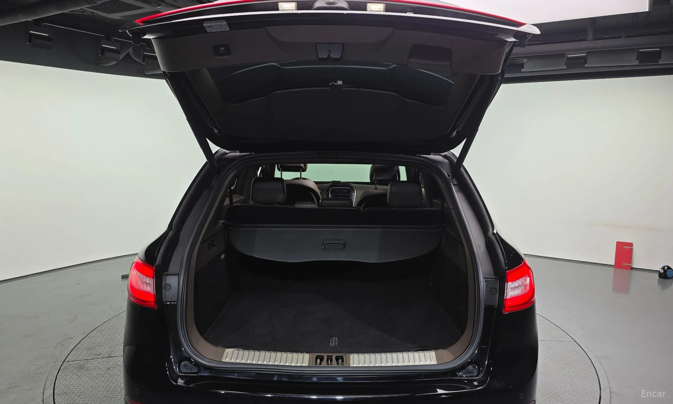 Lincoln MKX 2nd Generation превью 20
