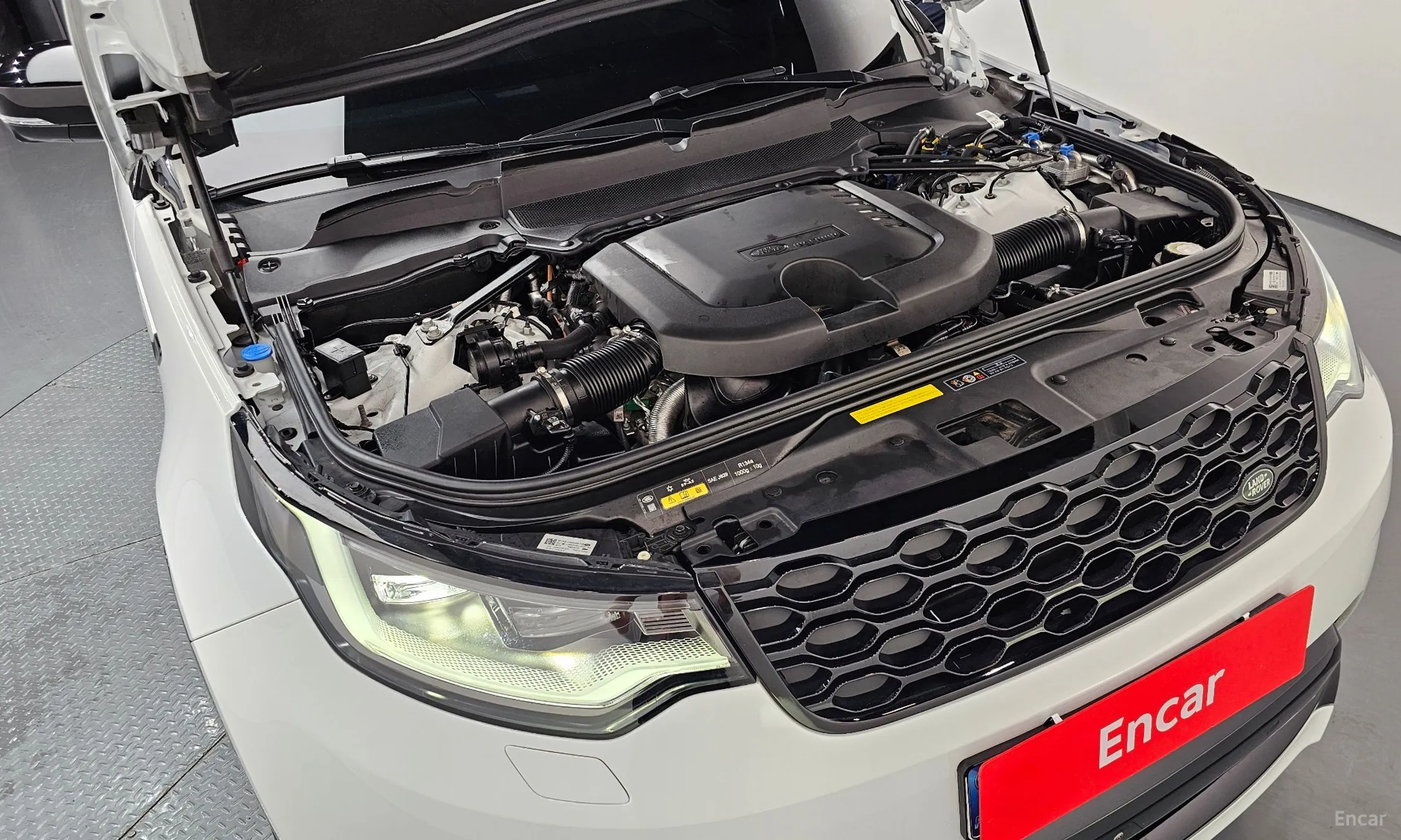 Land Rover Discovery 5 превью 6
