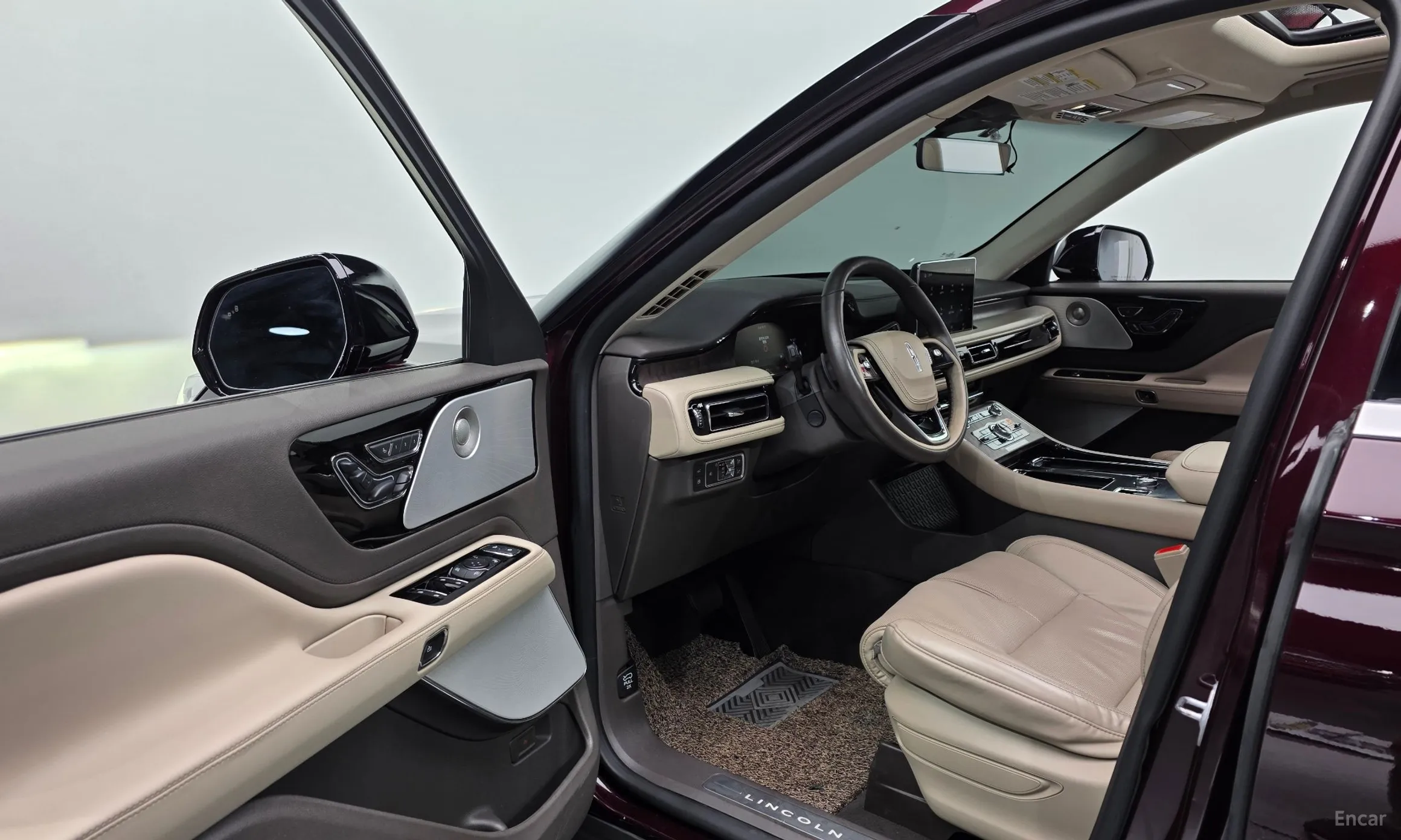 Lincoln Aviator 2nd Generation превью 10