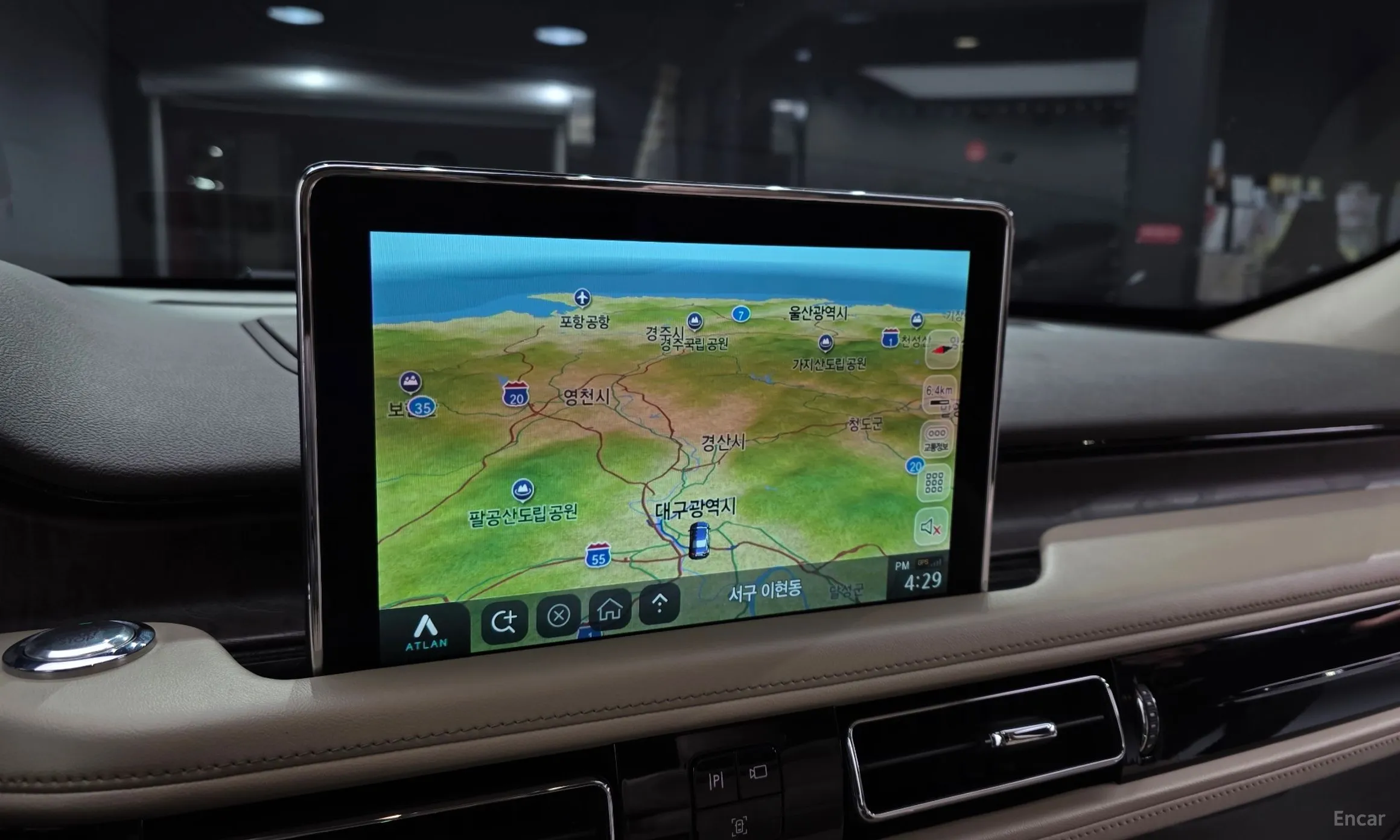 Lincoln Aviator 2nd Generation превью 17