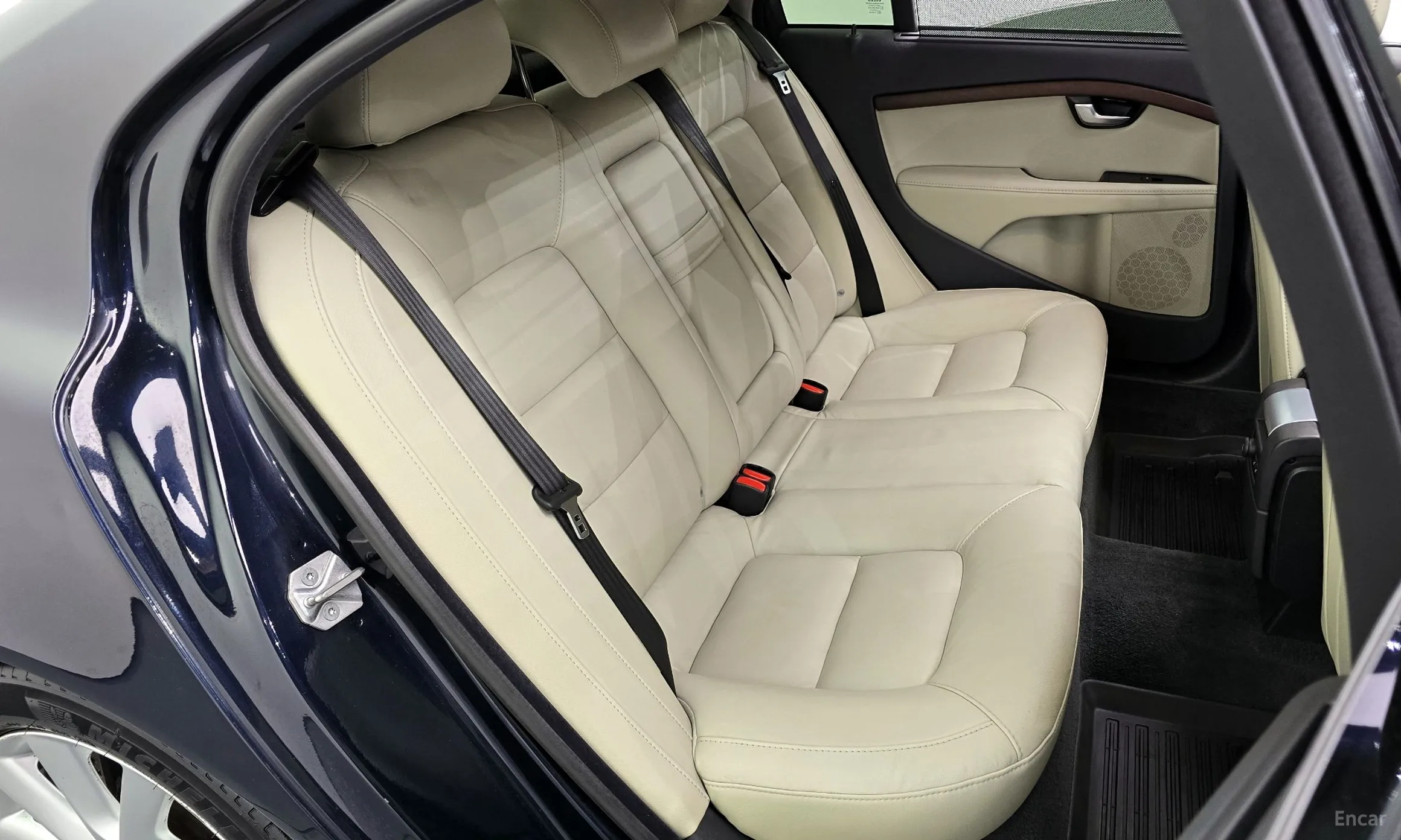 Volvo S80 превью 11