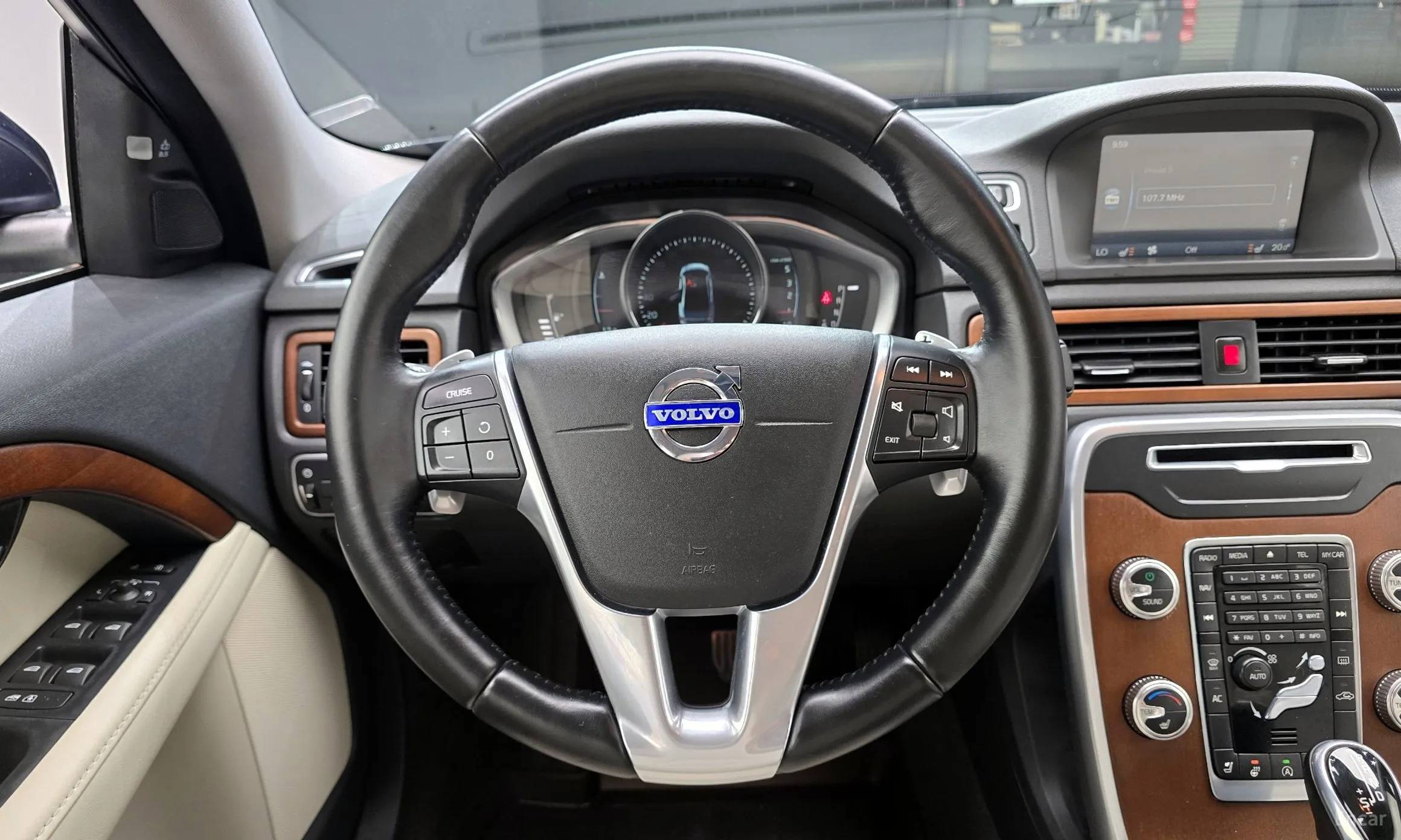 Volvo S80 превью 13