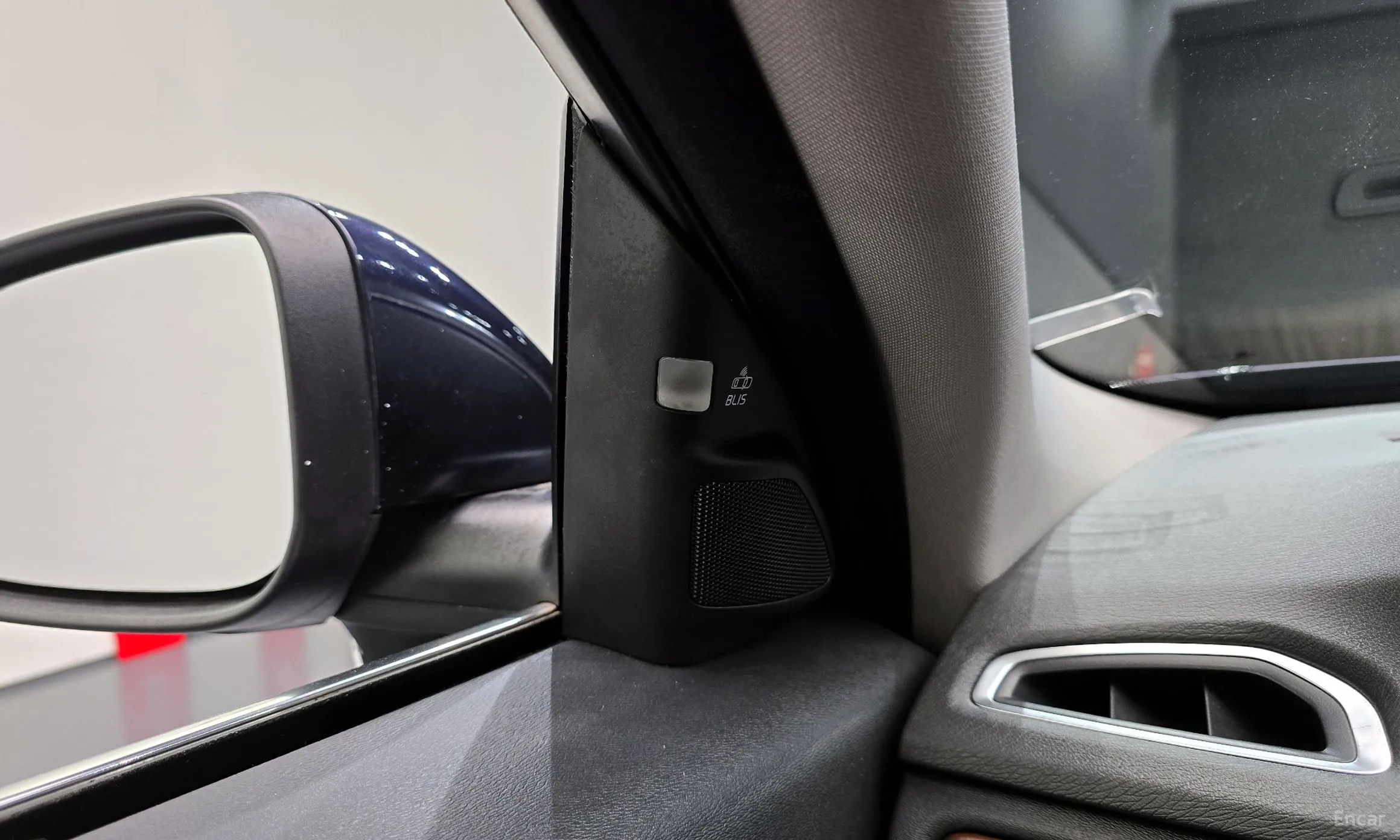 Volvo S80 превью 19
