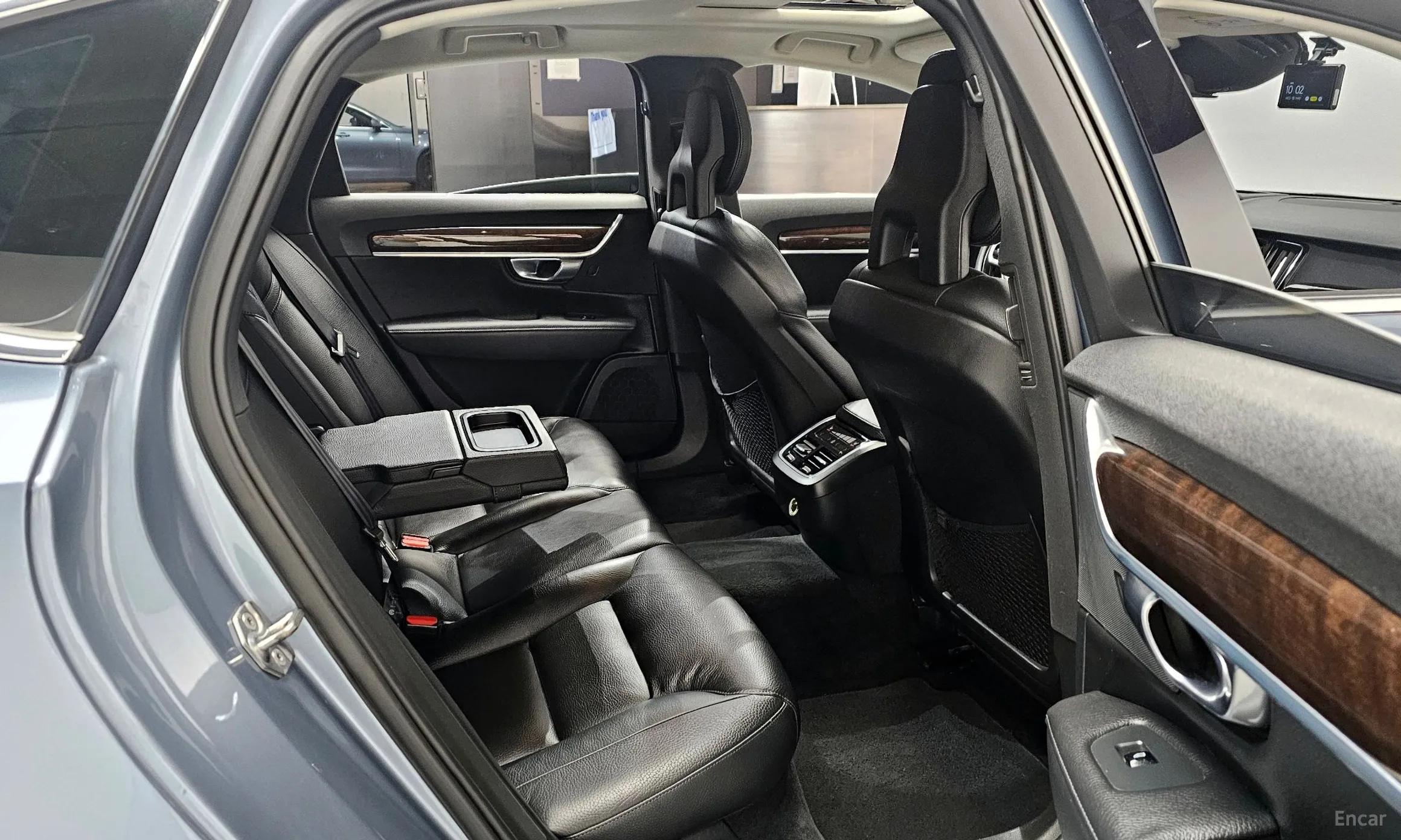 Volvo S90 превью 11