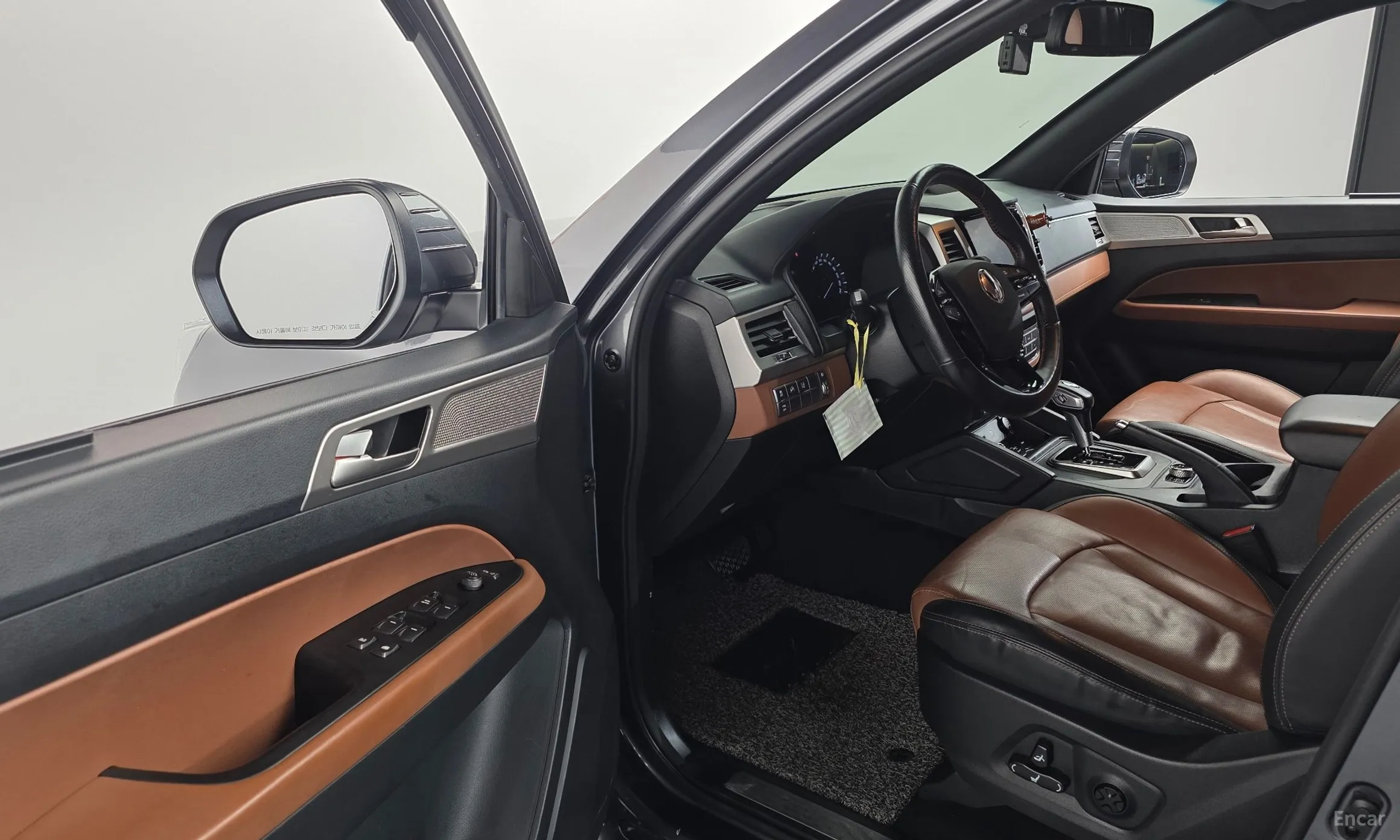 KG Mobility (SsangYong) Rexton Sports превью 11
