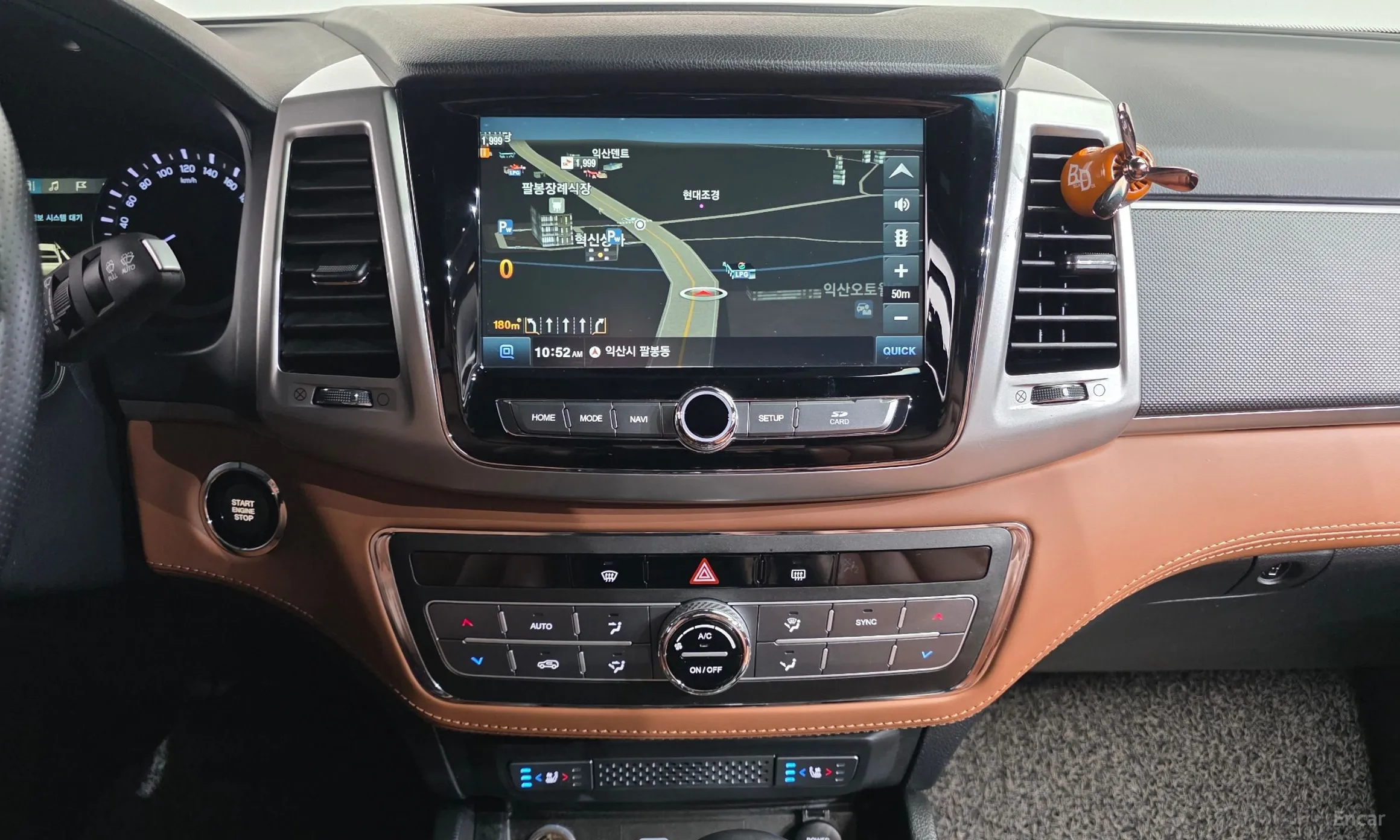 KG Mobility (SsangYong) Rexton Sports превью 15