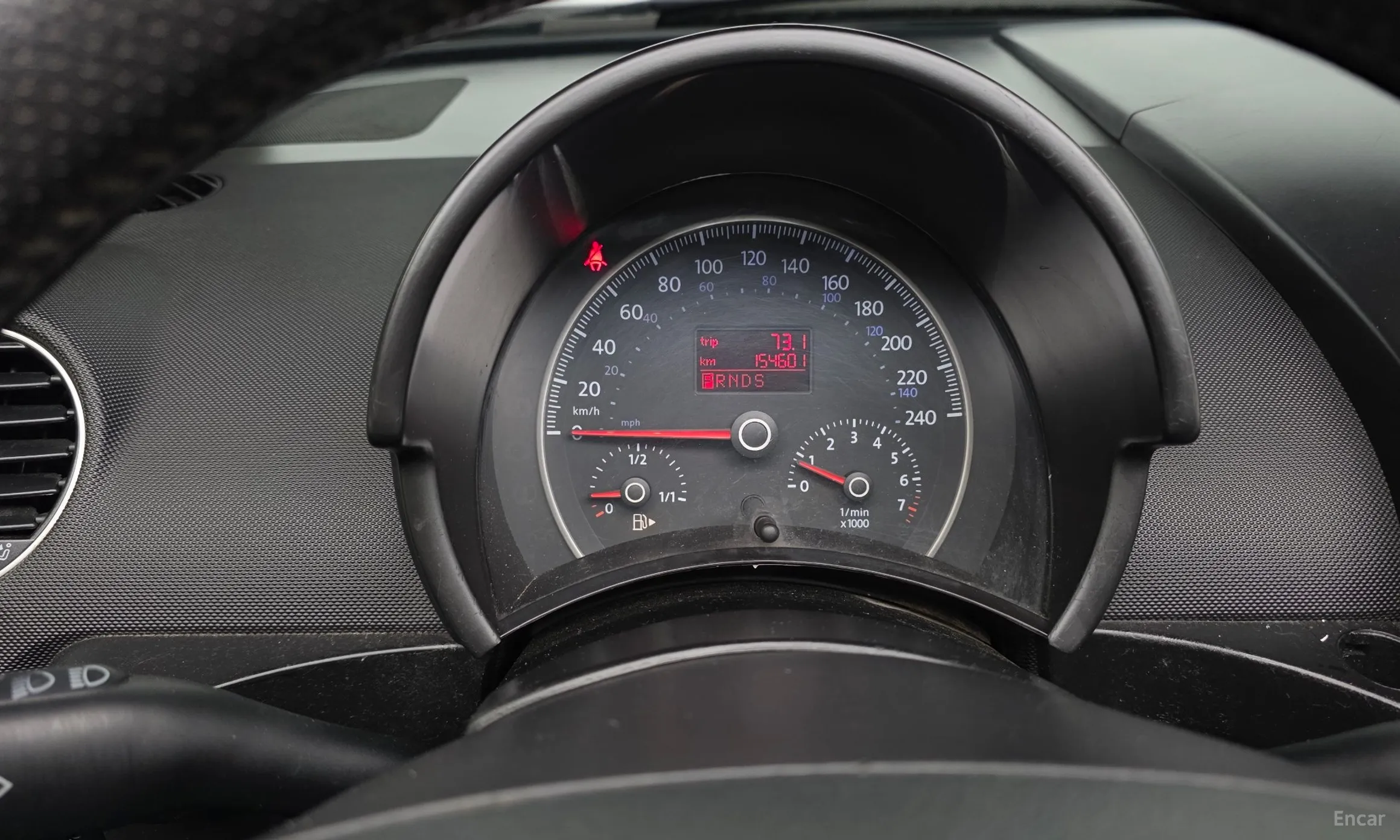Volkswagen New Beetle превью 8