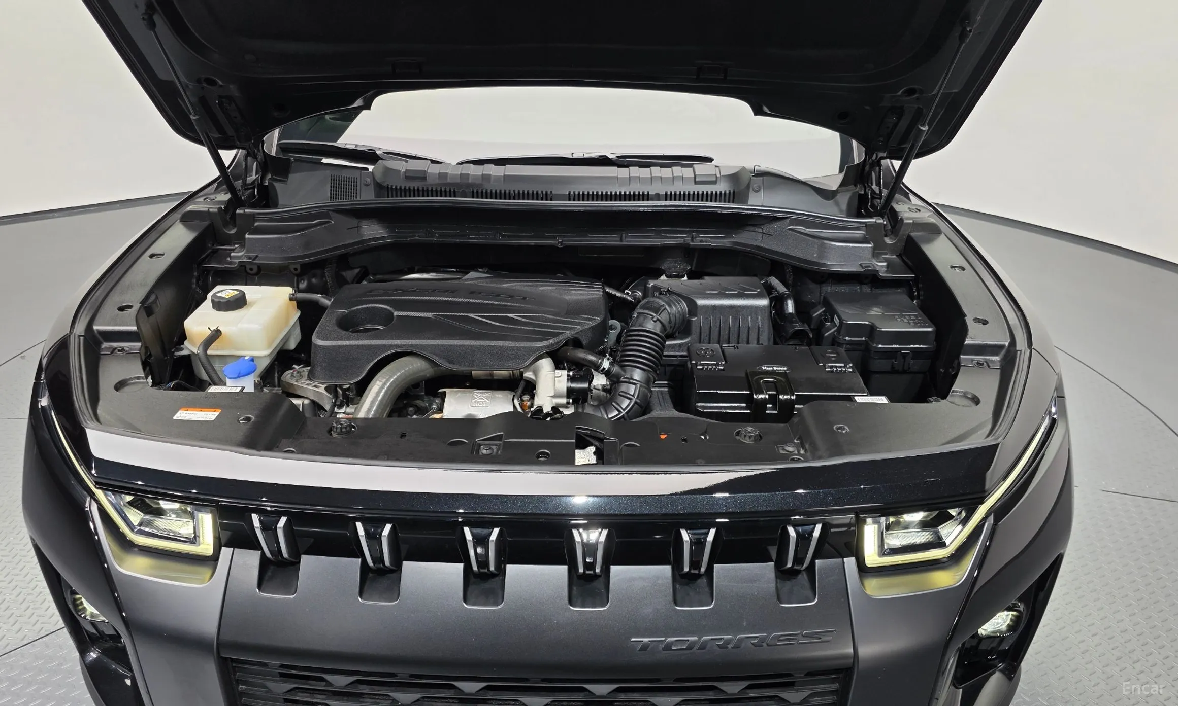KG Mobility (SsangYong) Torres превью 6