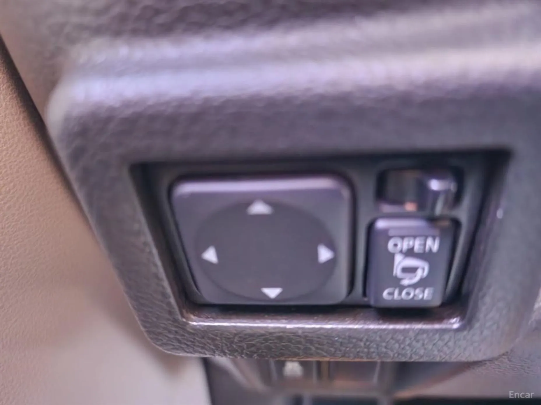 Nissan Cube превью 14