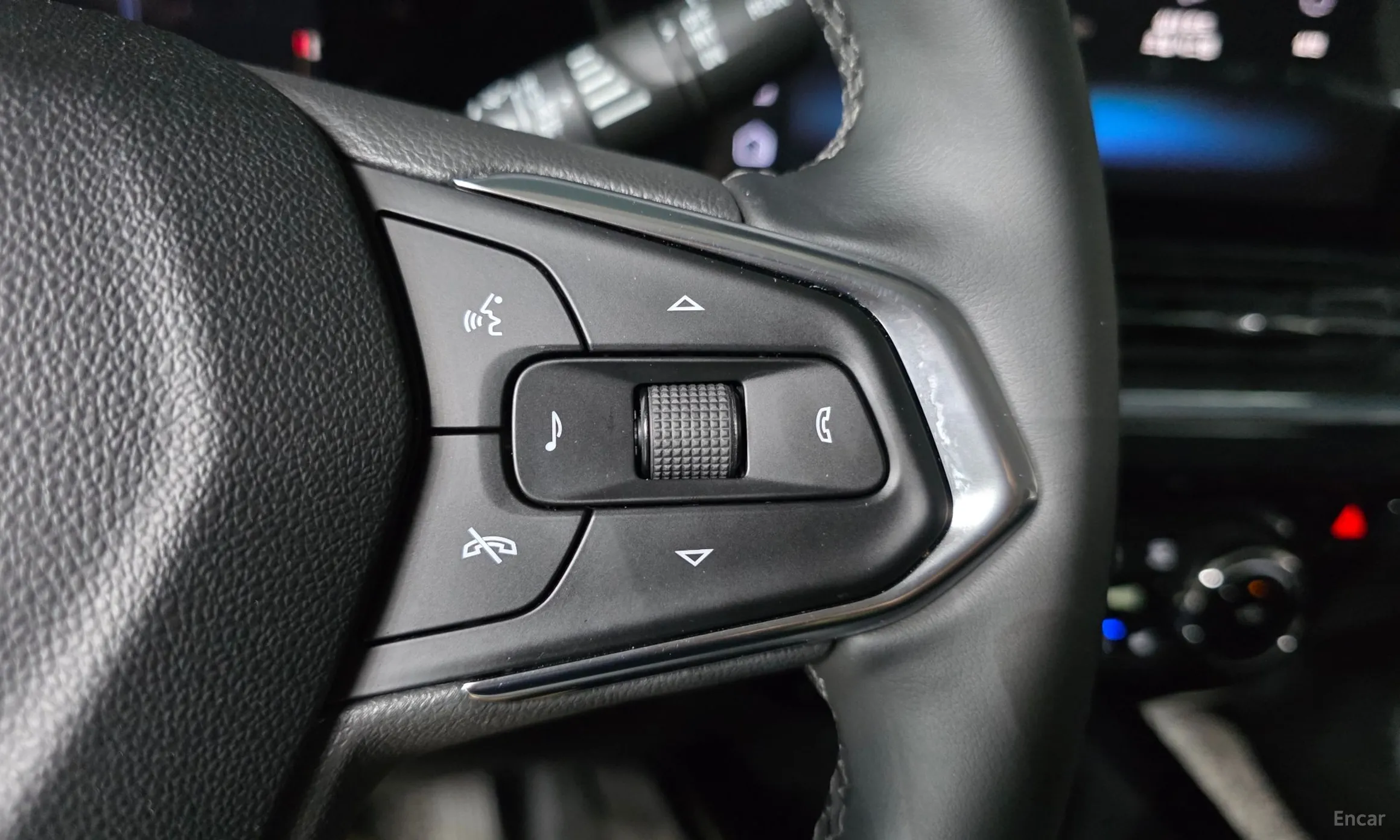 Chevrolet (GM Daewoo) Trax Crossover превью 16