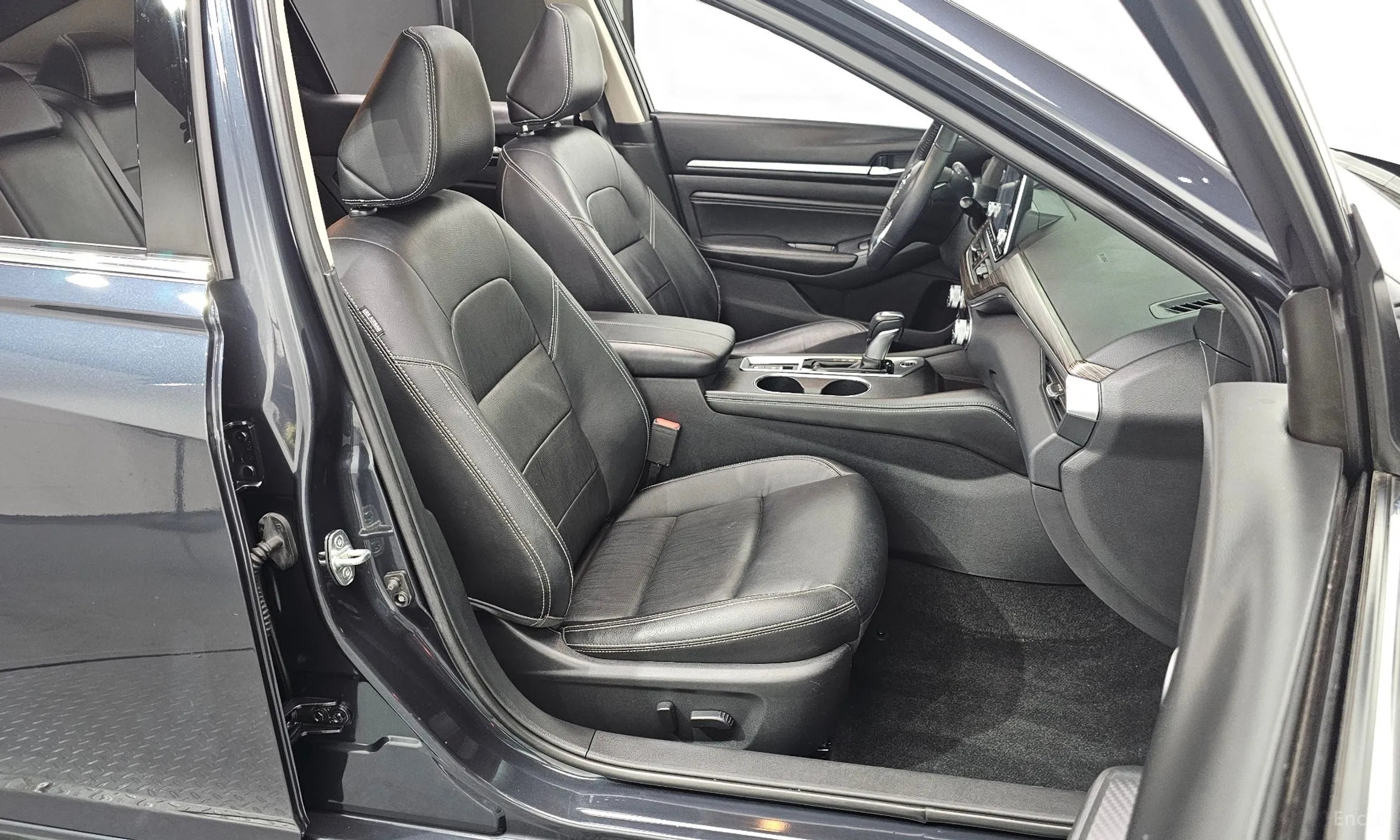 Nissan Altima (L34) превью 11