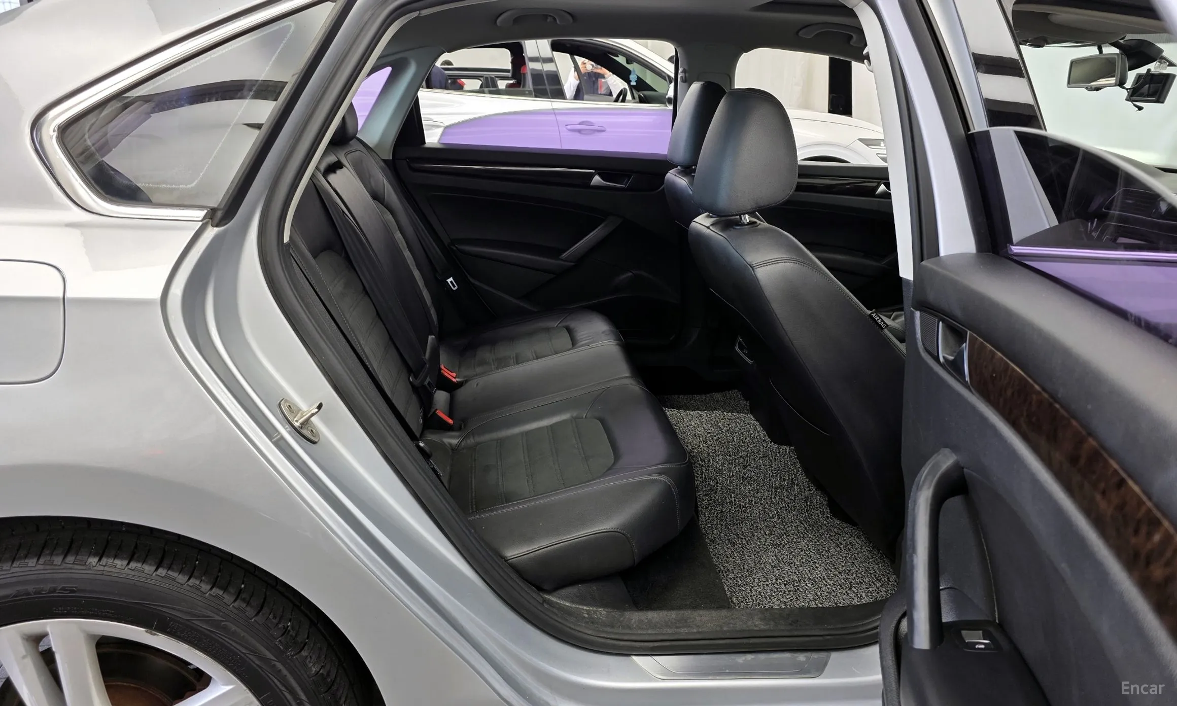 Volkswagen The New Passat превью 12