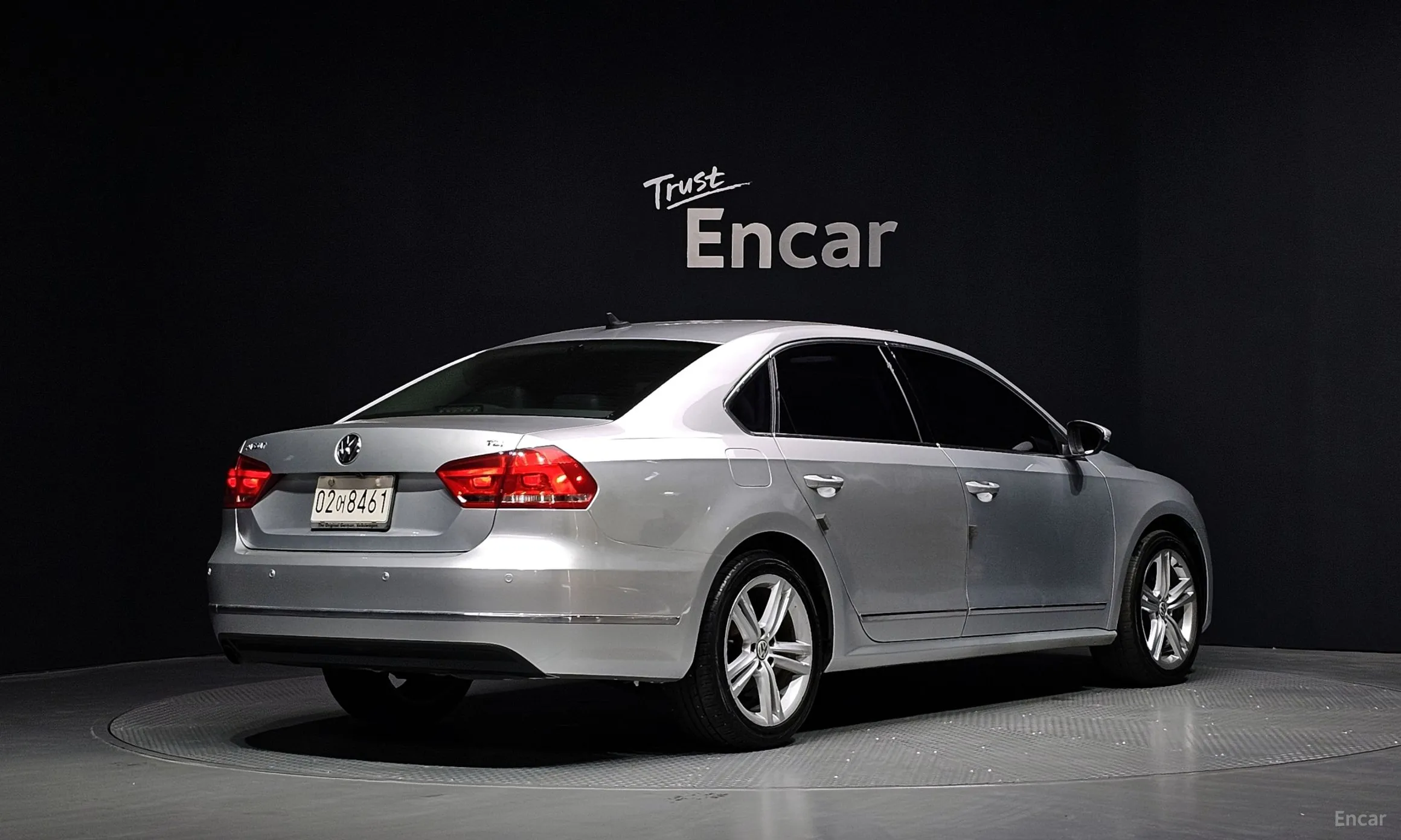 Volkswagen The New Passat превью 2