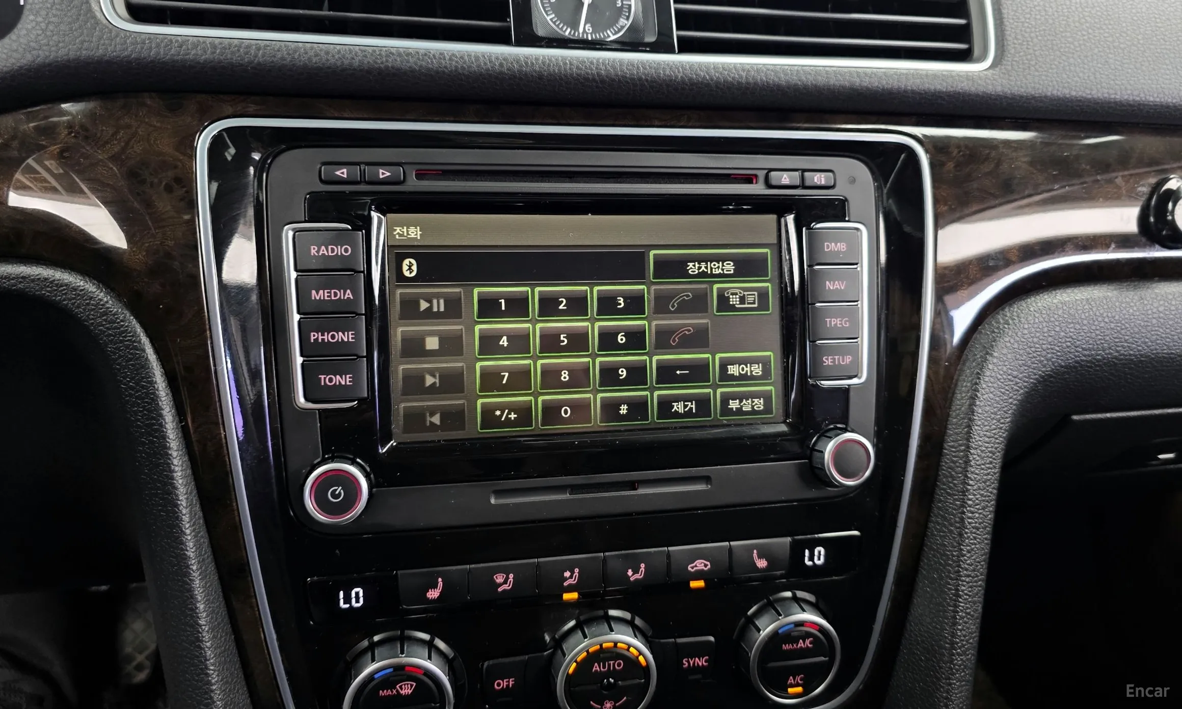 Volkswagen The New Passat превью 16