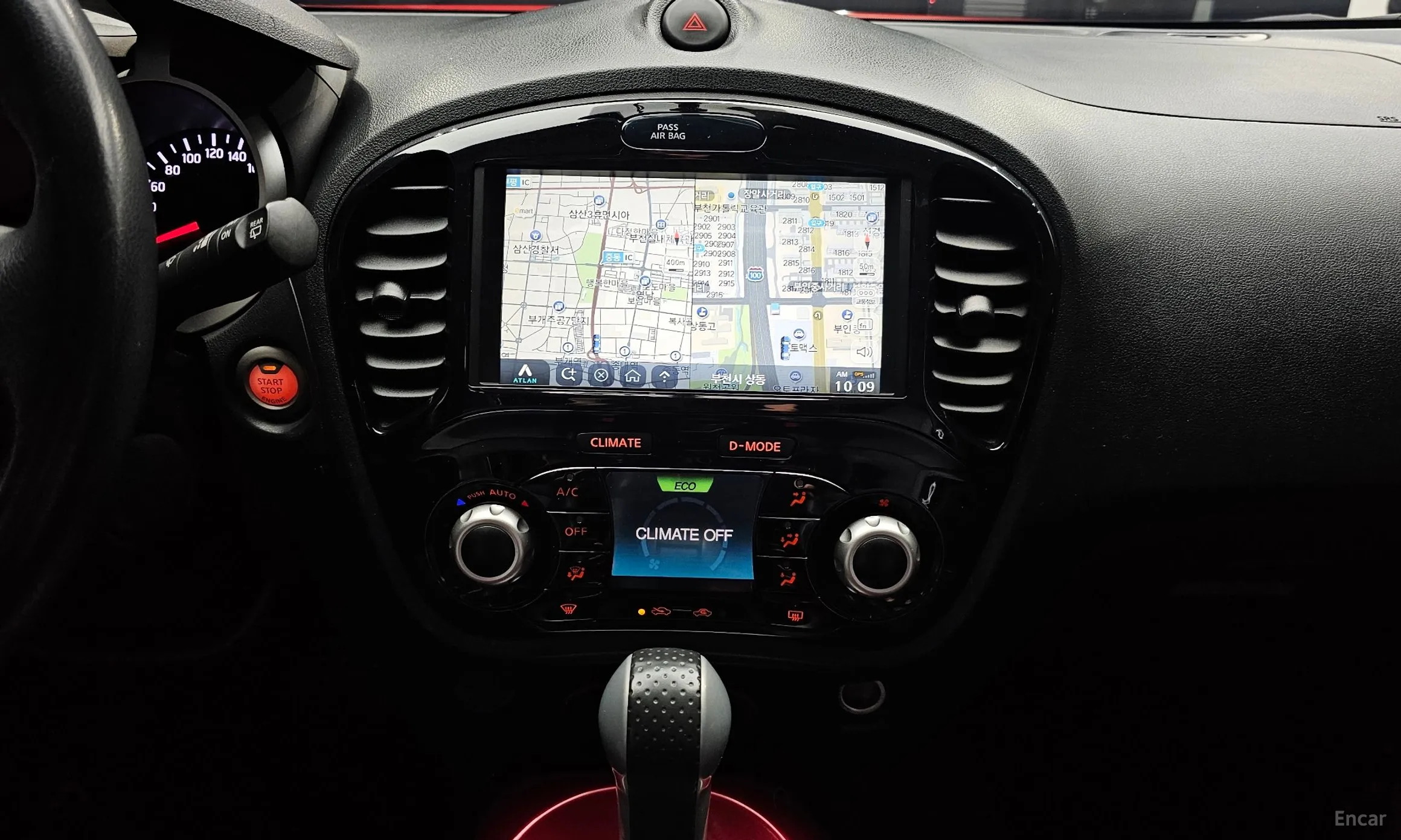 Nissan Juke превью 14